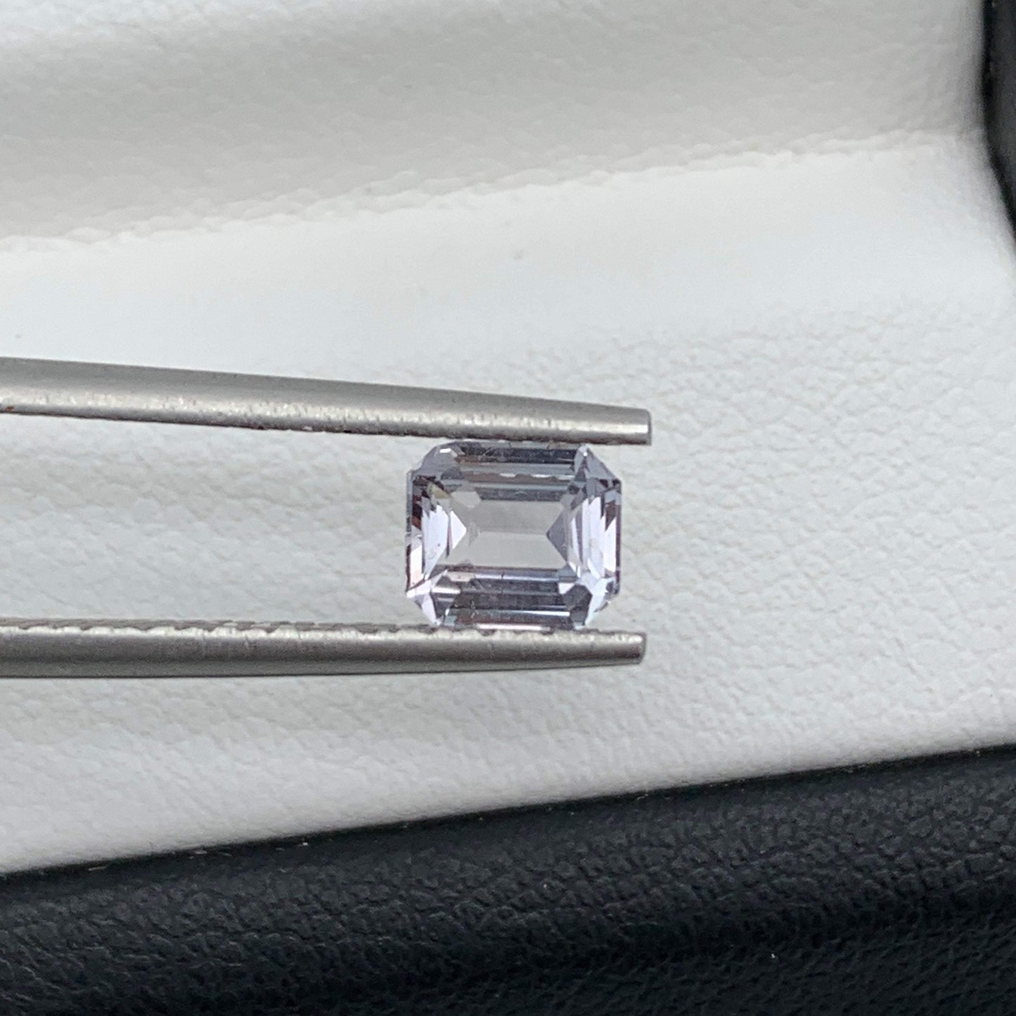 0.86CT Natural Violet Sapphire