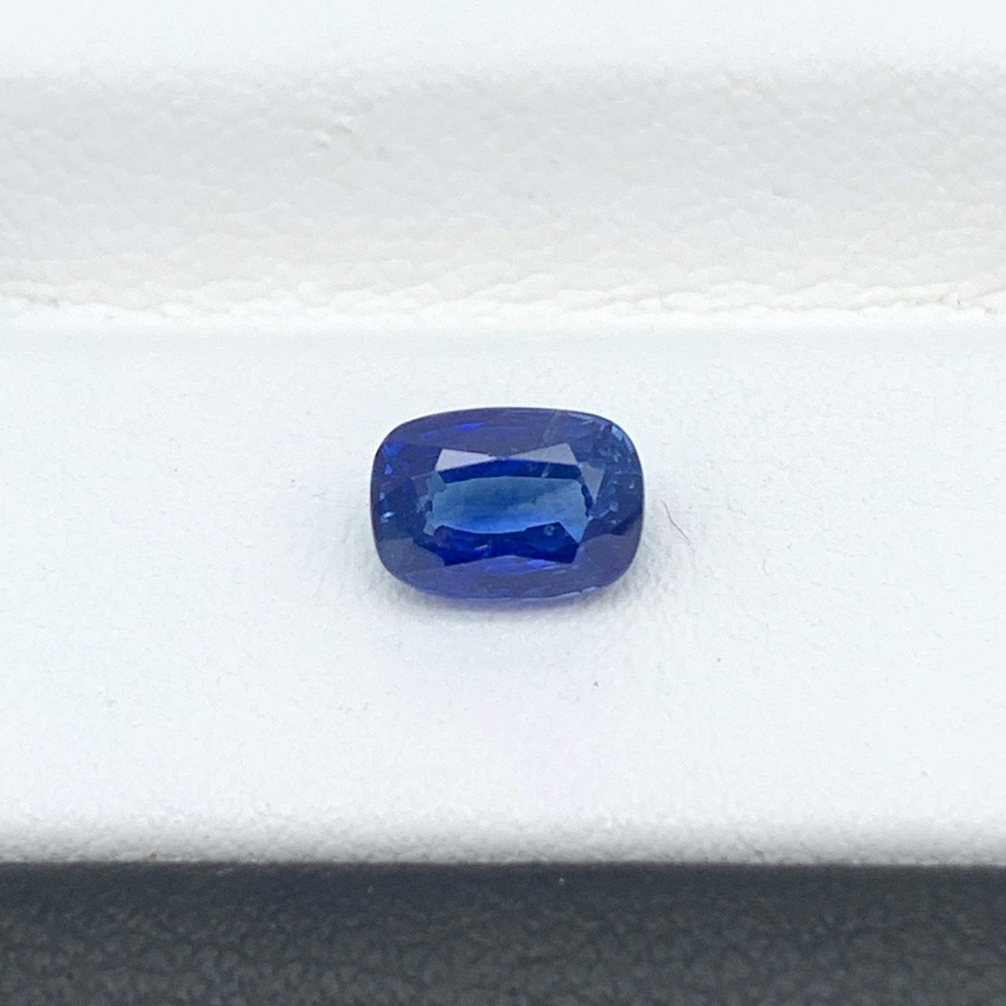 1.08CT Natural Blue Sapphire
