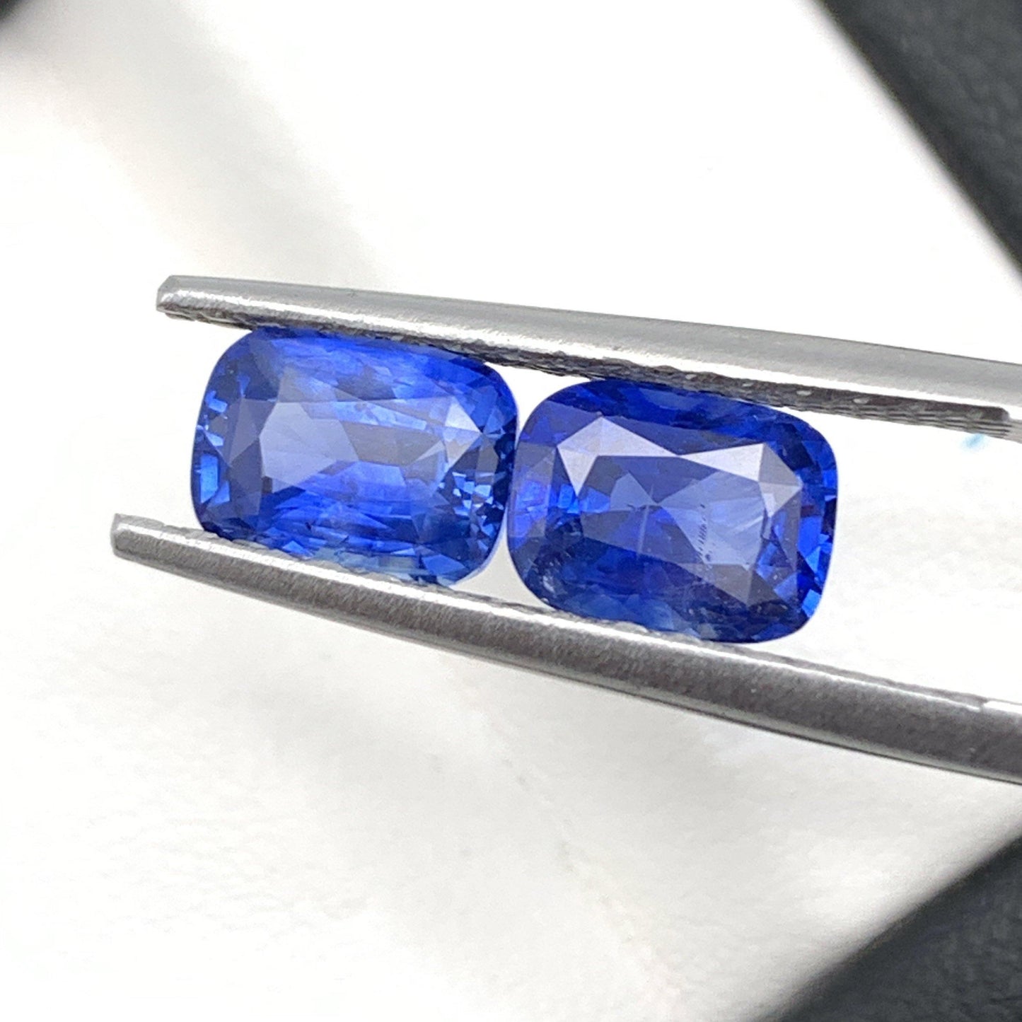 1.62CT & 1.64CT Natural Blue Sapphire Pair