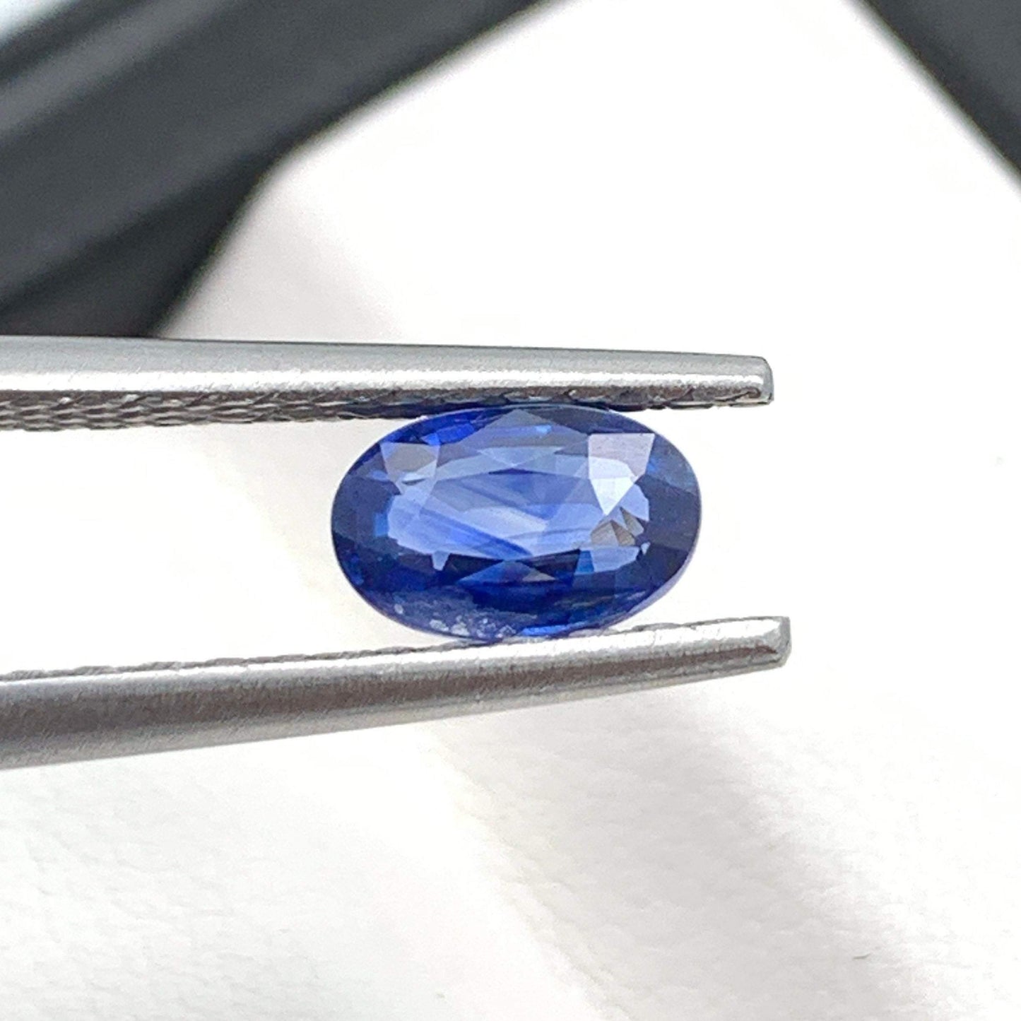 1.25CT Natural Blue Sapphire