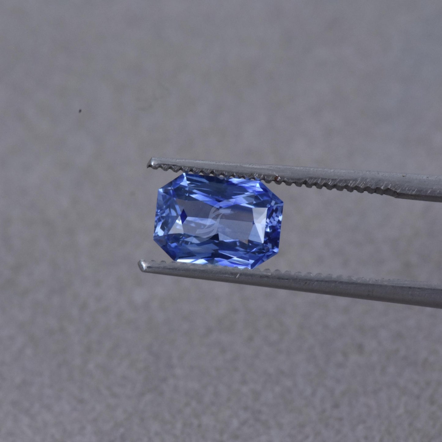 1.18CT Natural Blue Sapphire (H)
