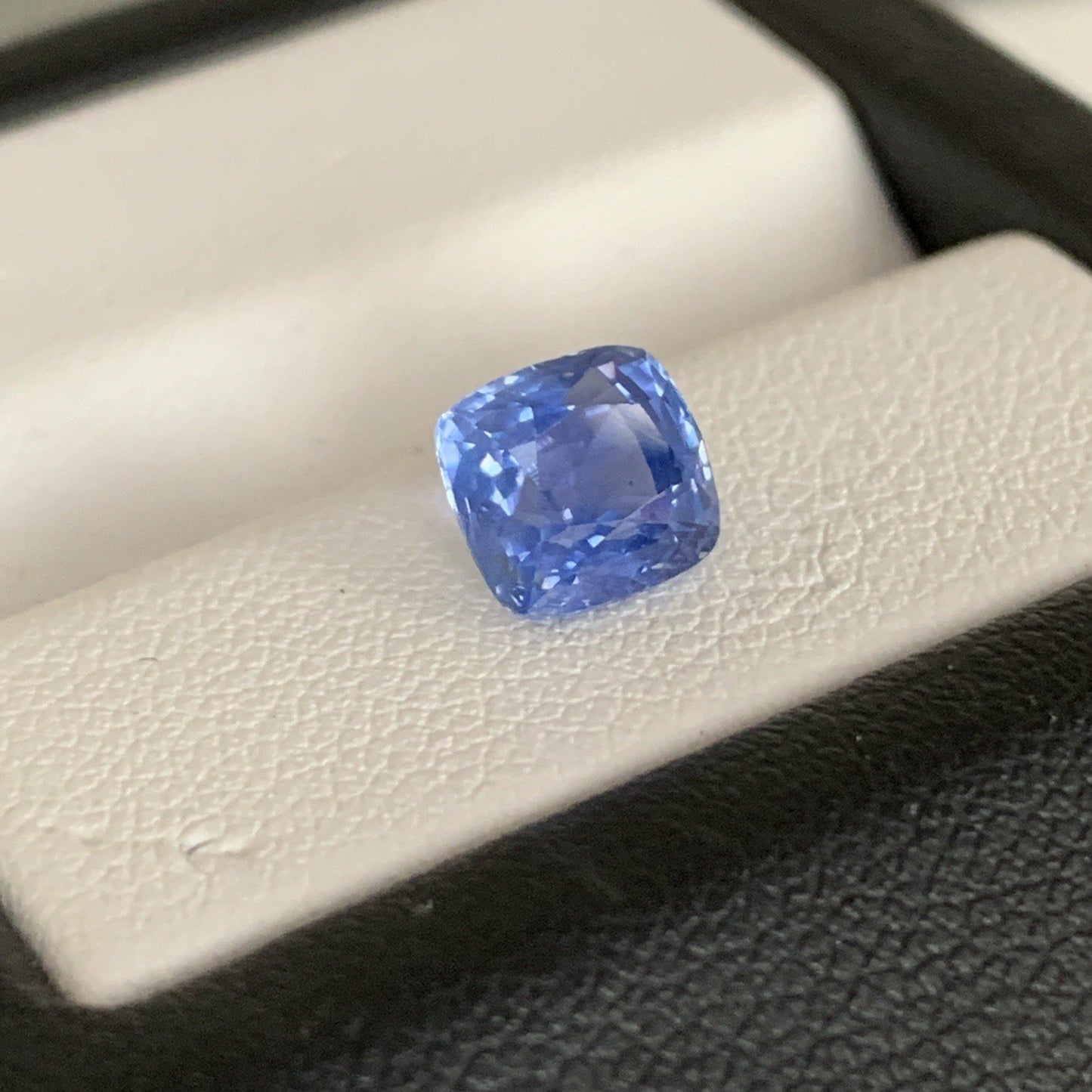 2.05CT Natural Blue Sapphire 