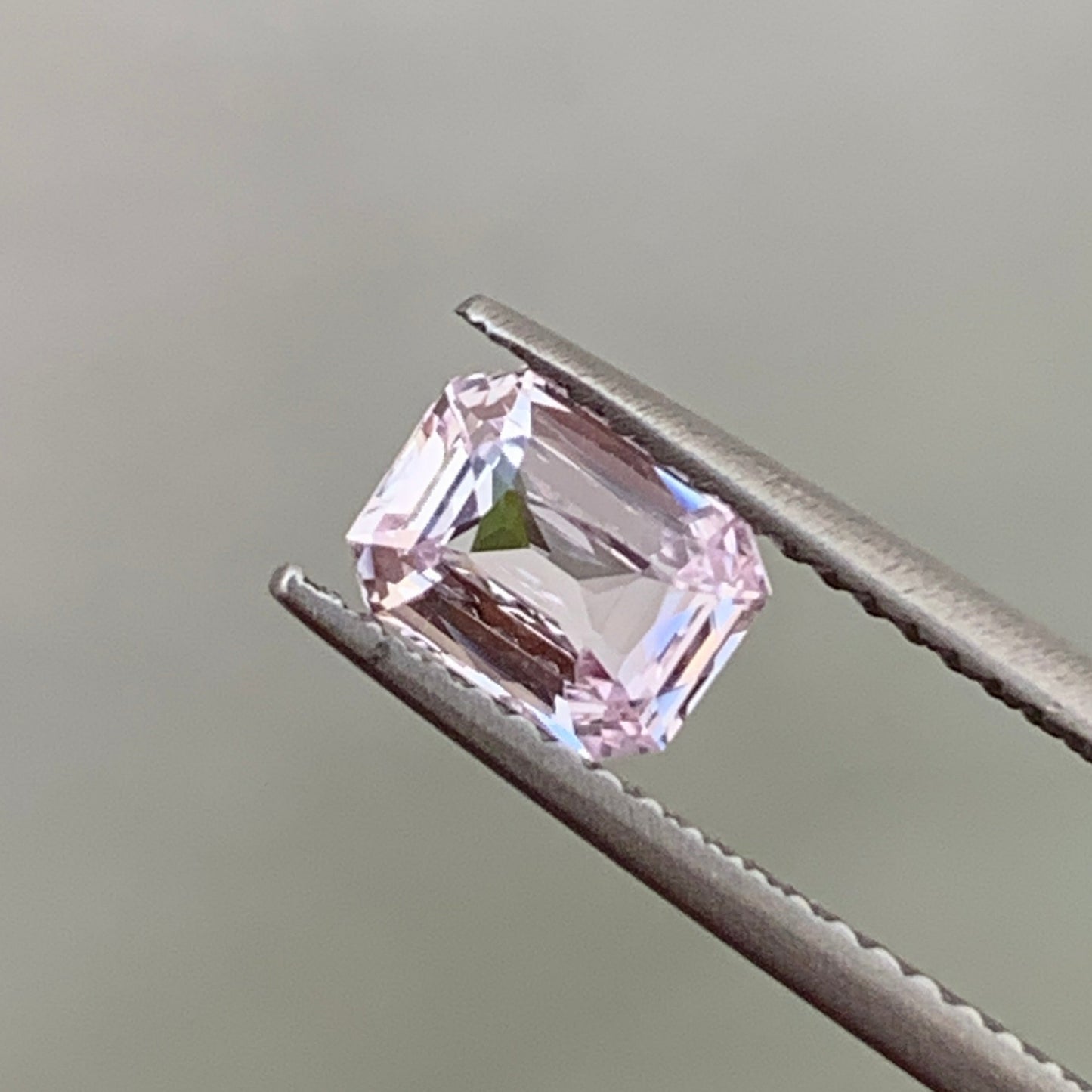 1.08CT Natural Peach Sapphire