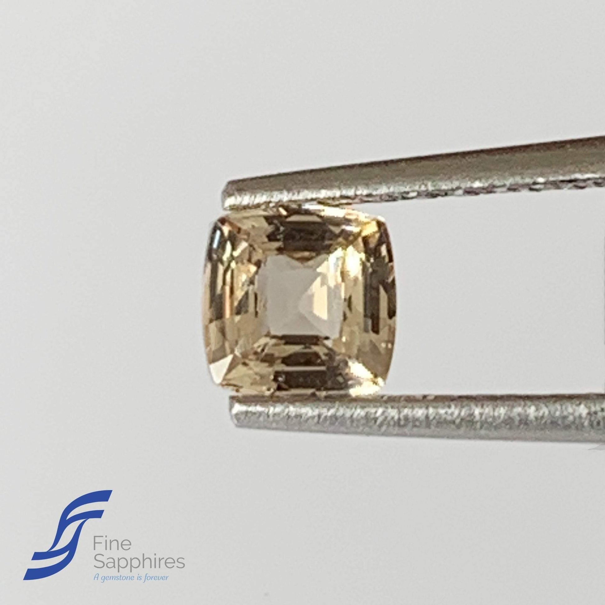 1.07CT Natural Peach Sapphire 