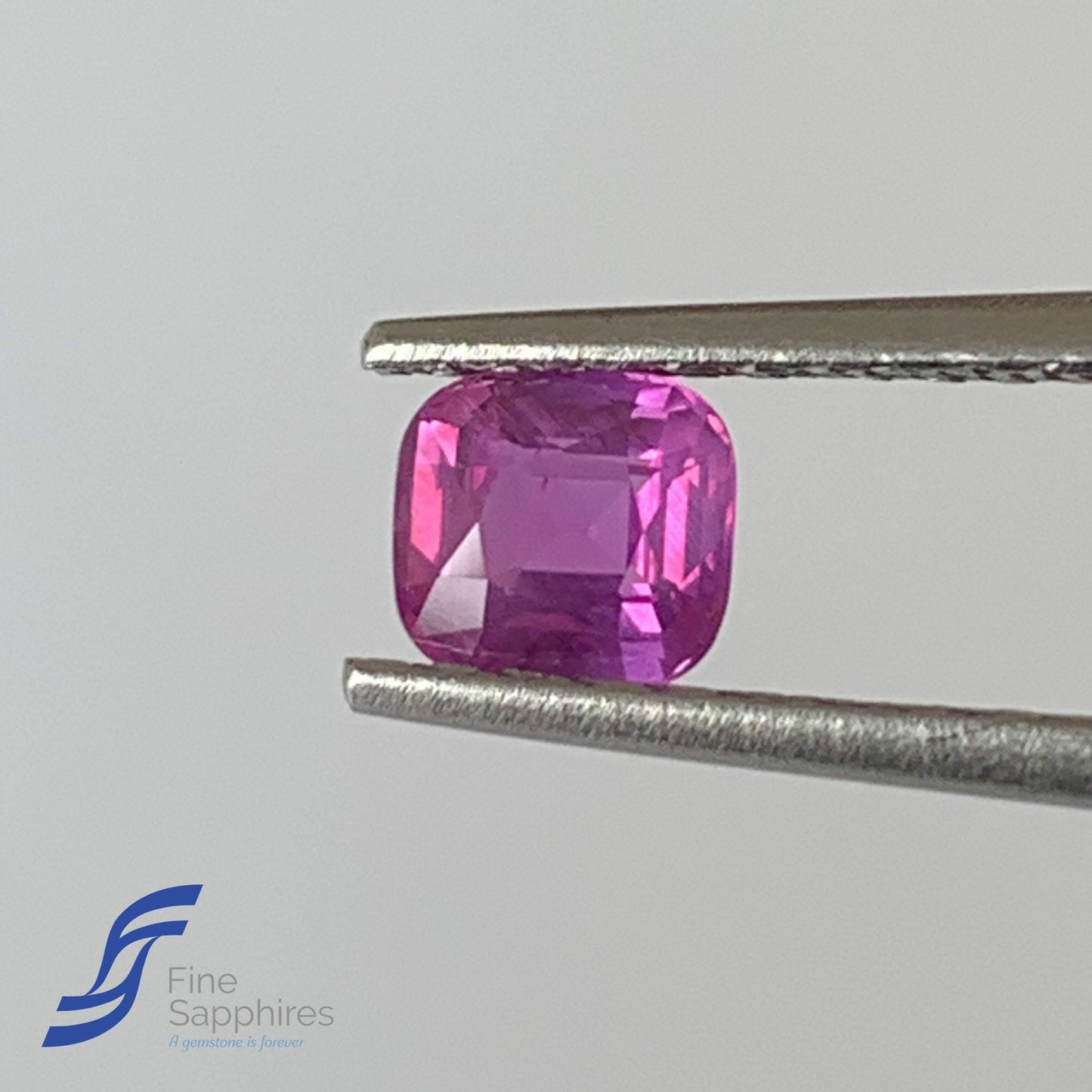 1.26CT Natural Pink Sapphire 