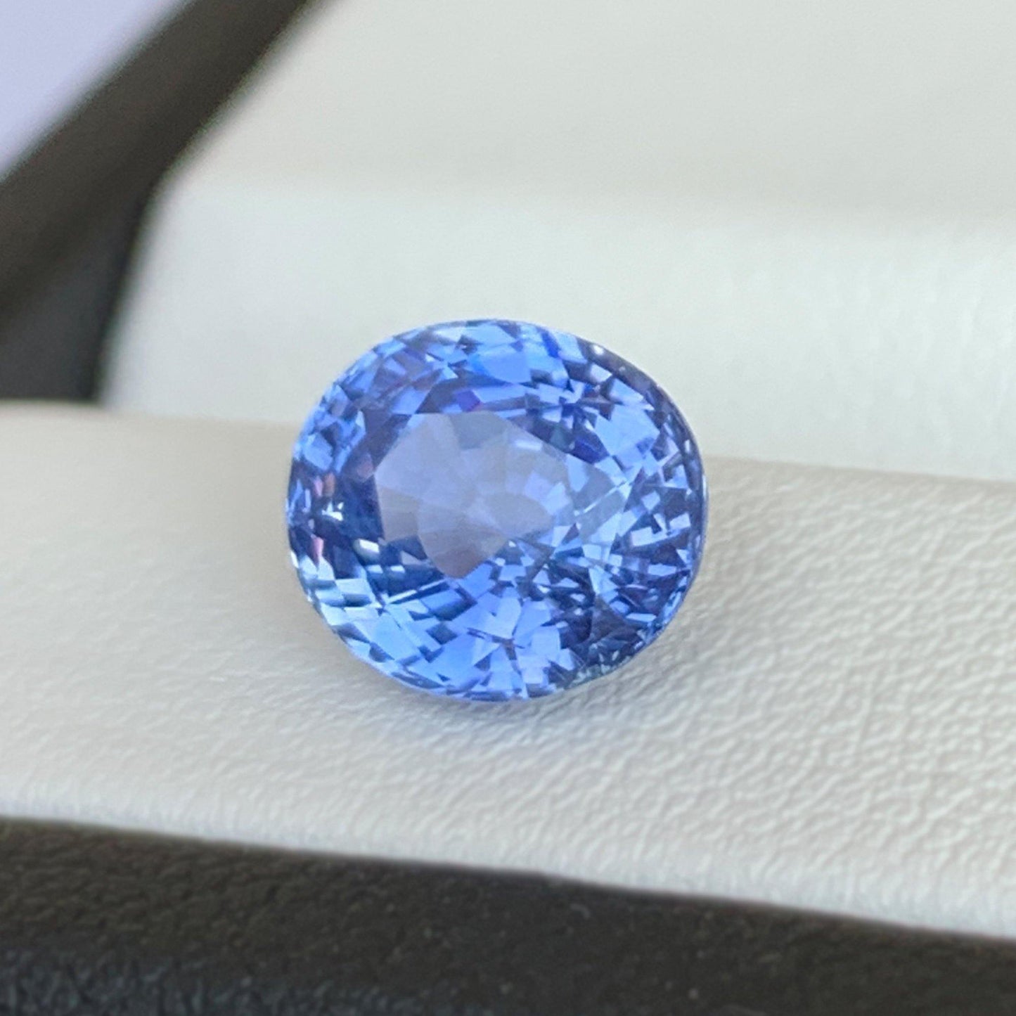 3.06Ct Natural Blue Sapphire - Fine Sapphires