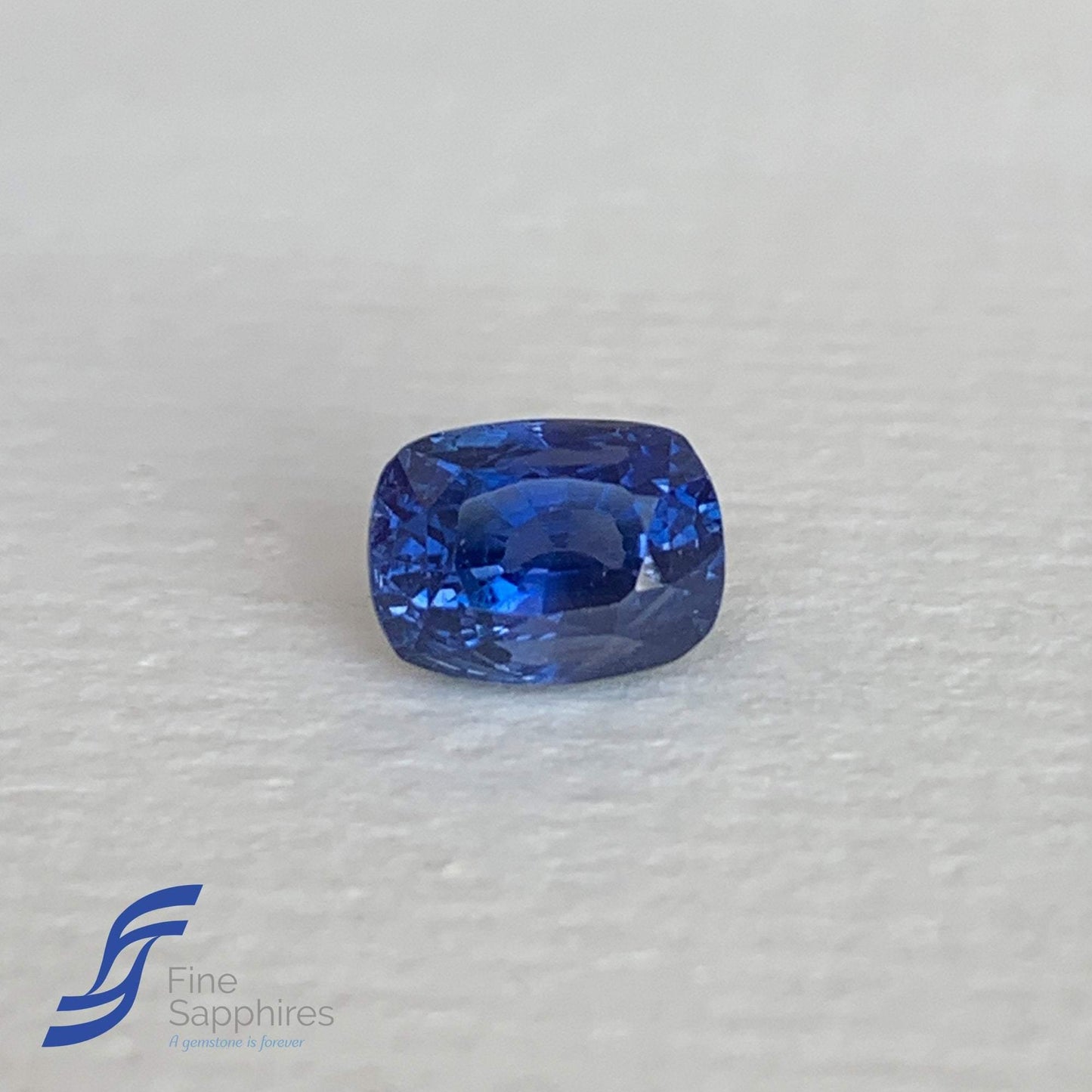 2.51CT Natural Blue Sapphire - Fine Sapphires