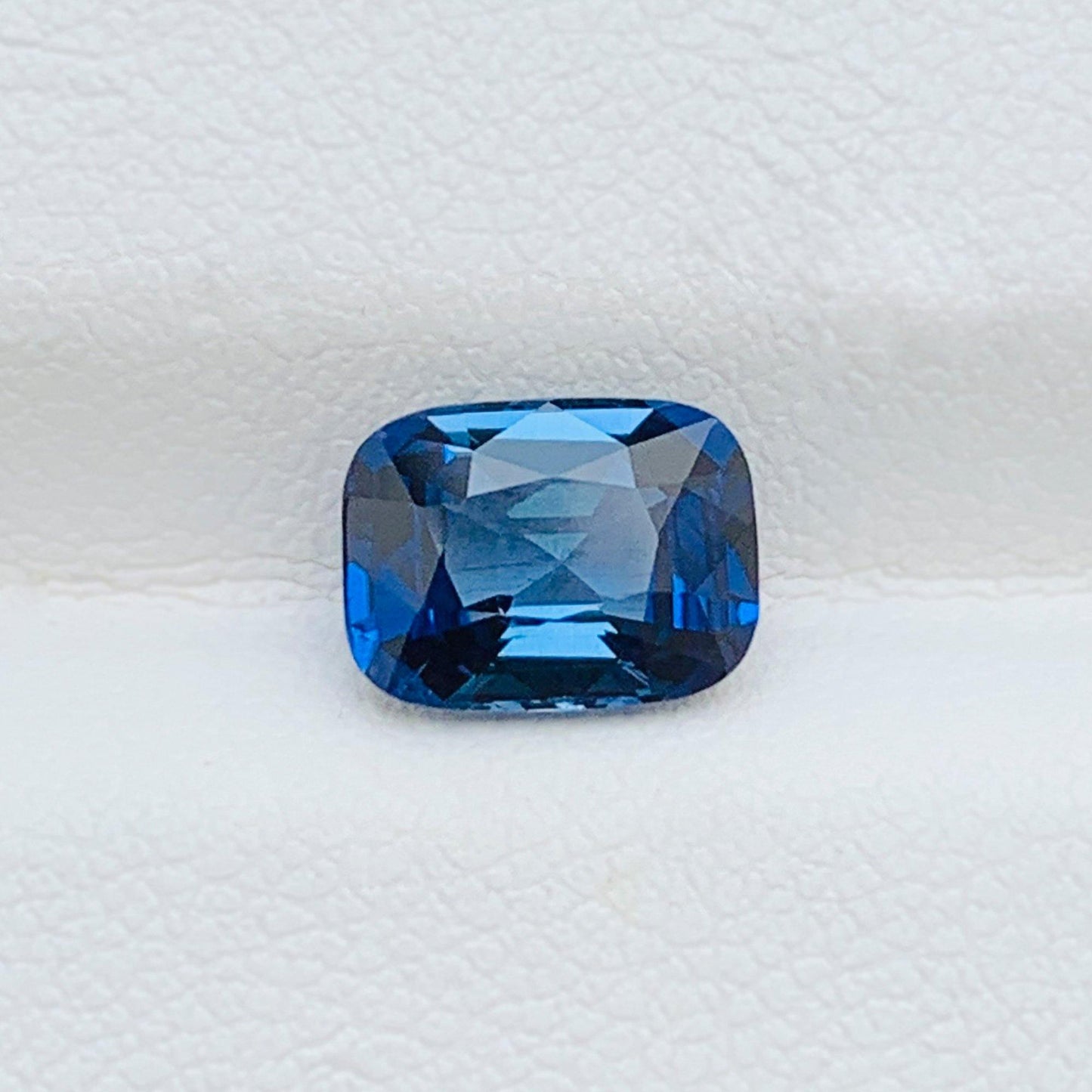 2.19CT Natural Teal Sapphire - Fine Sapphires
