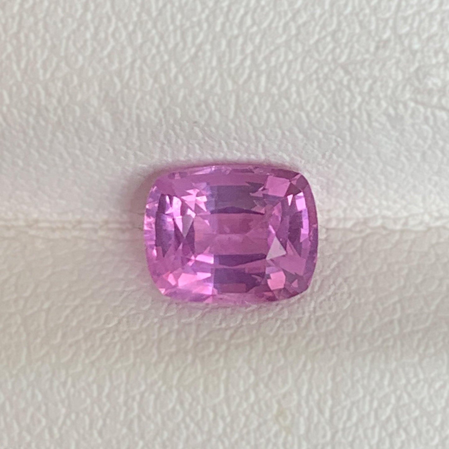 1.35CT Natural Pink Sapphire 