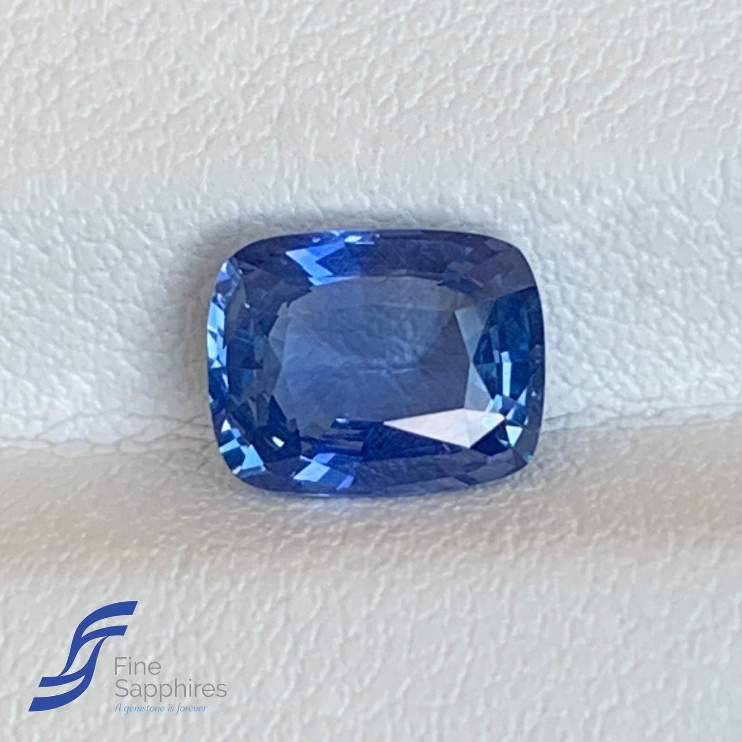 2.22CT Natural Blue Sapphire - Fine Sapphires
