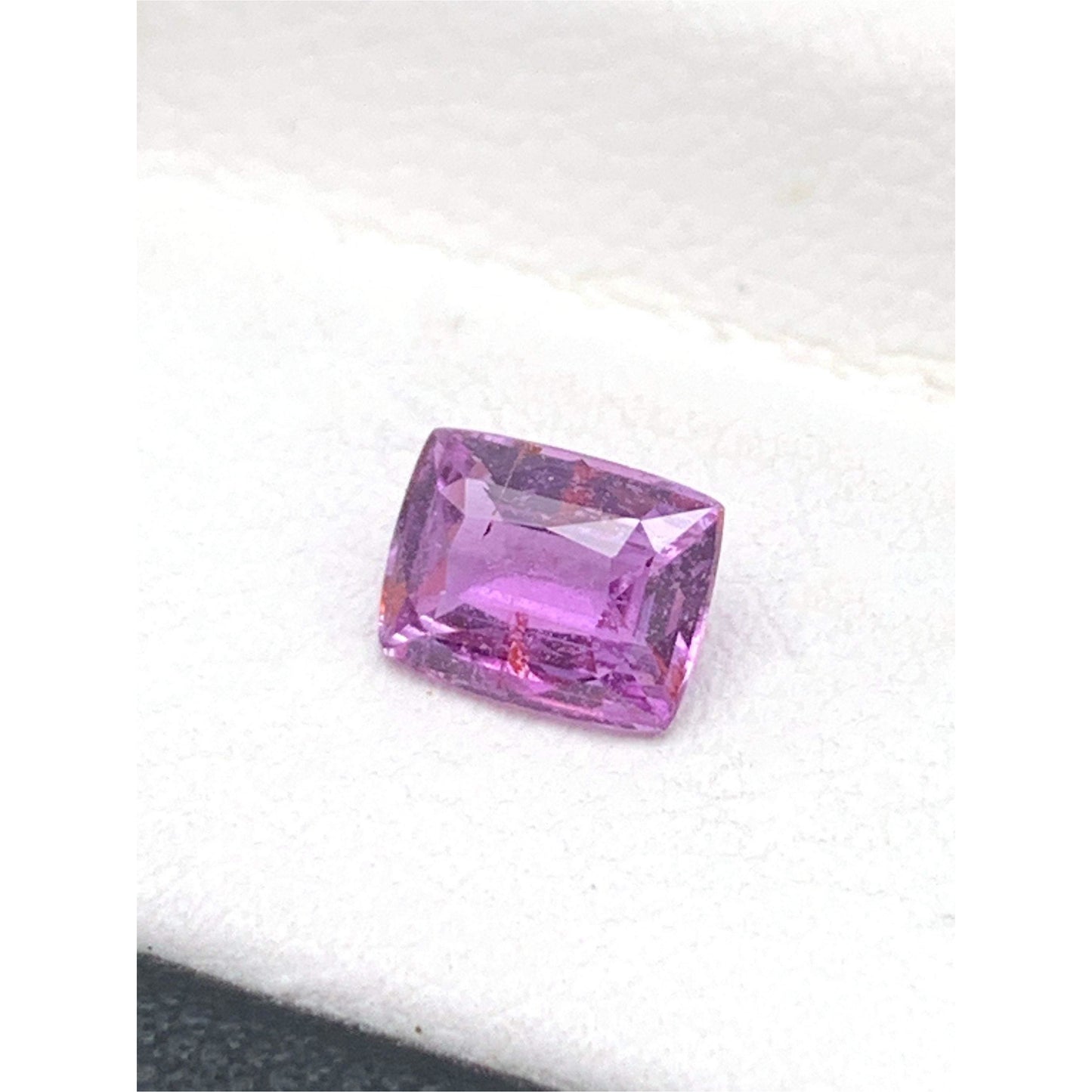 0.84CT Natural Pink Sapphire 