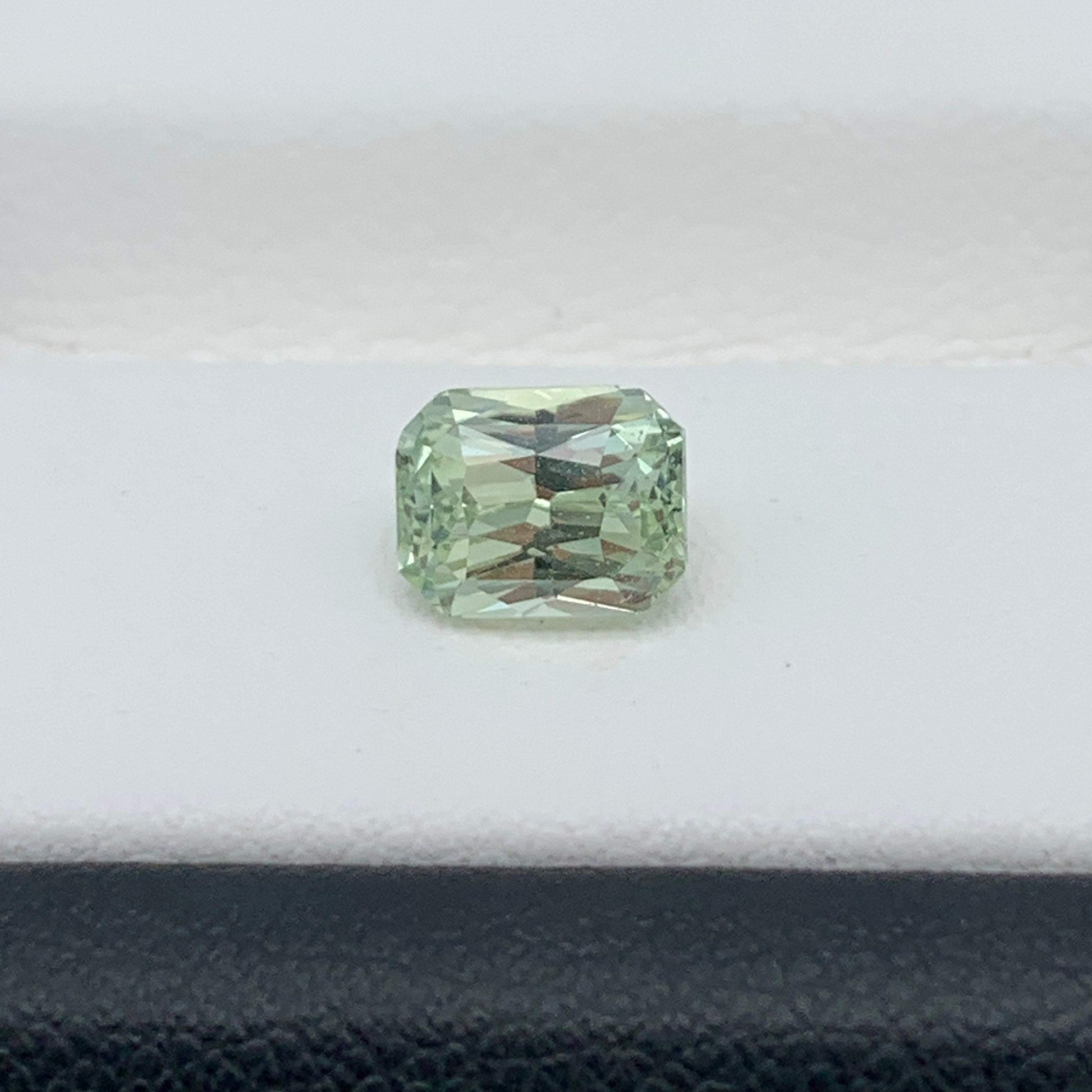 1.31CT Natural Green Sapphire 