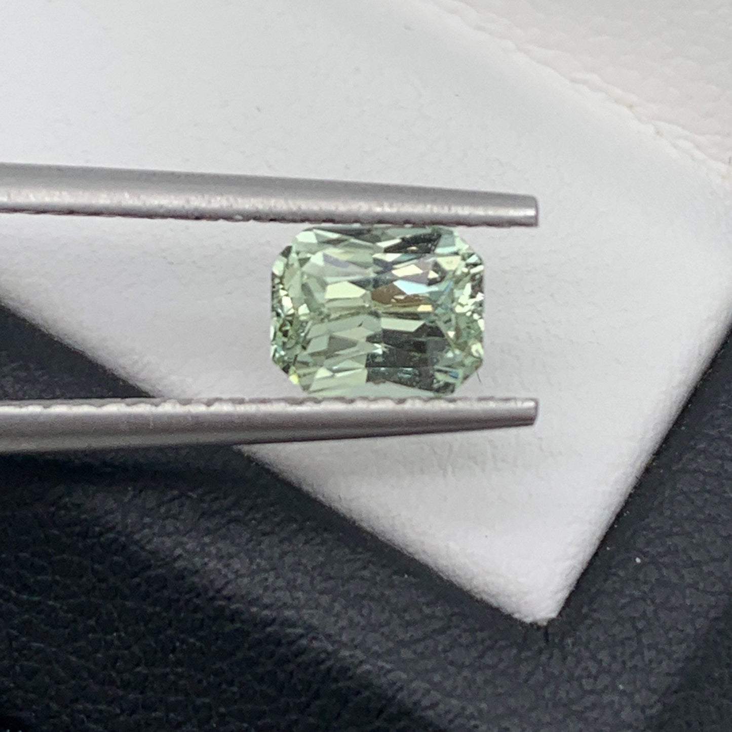 1.31CT Natural Green Sapphire 