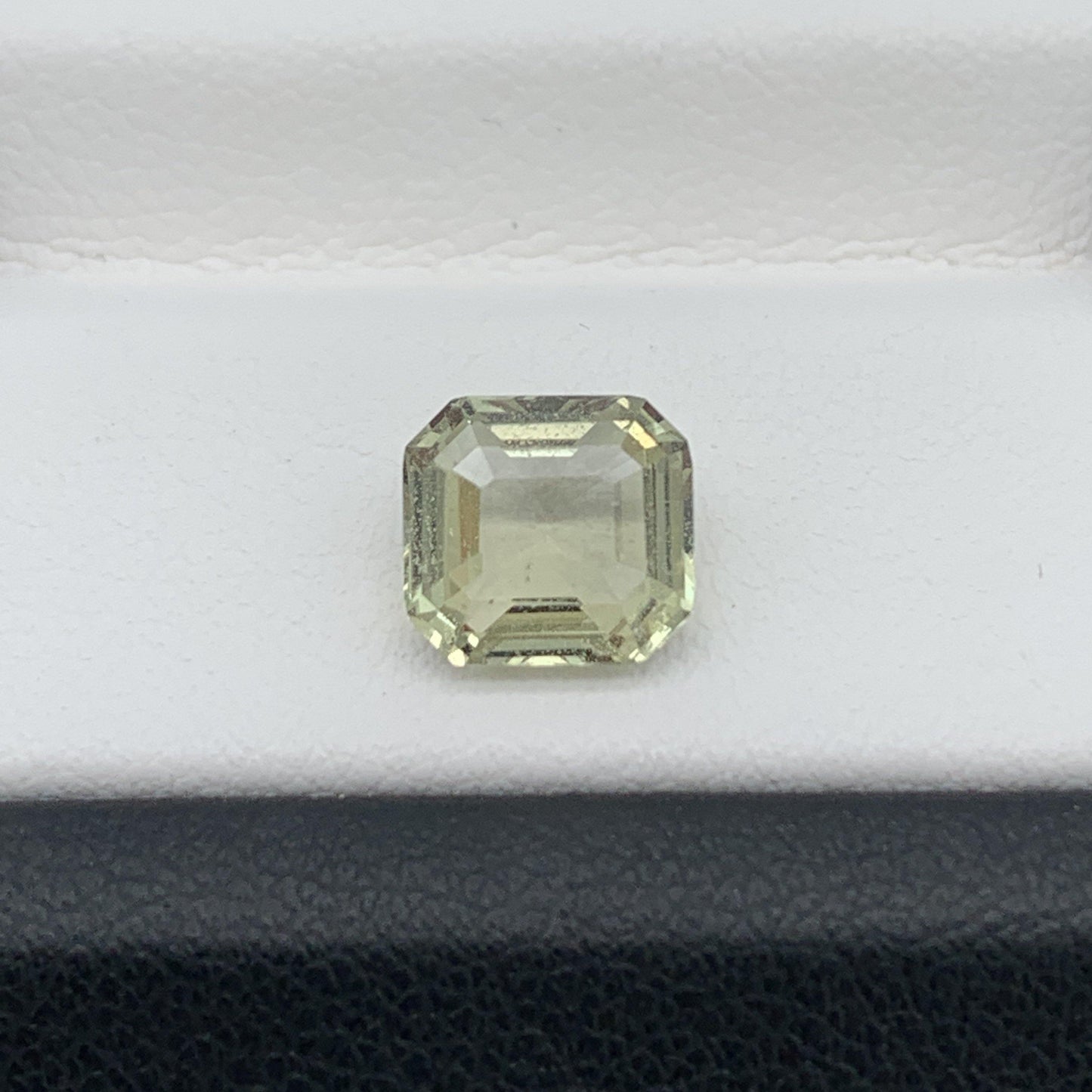 1.95CT Natural Green Sapphire 