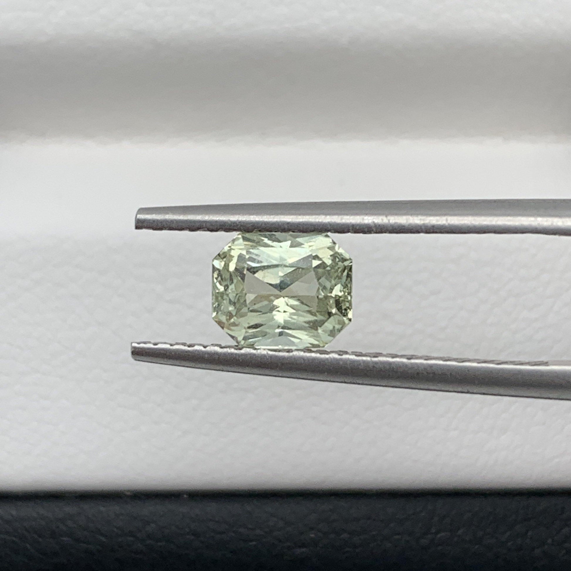 1.13CT Natural Green Sapphire 
