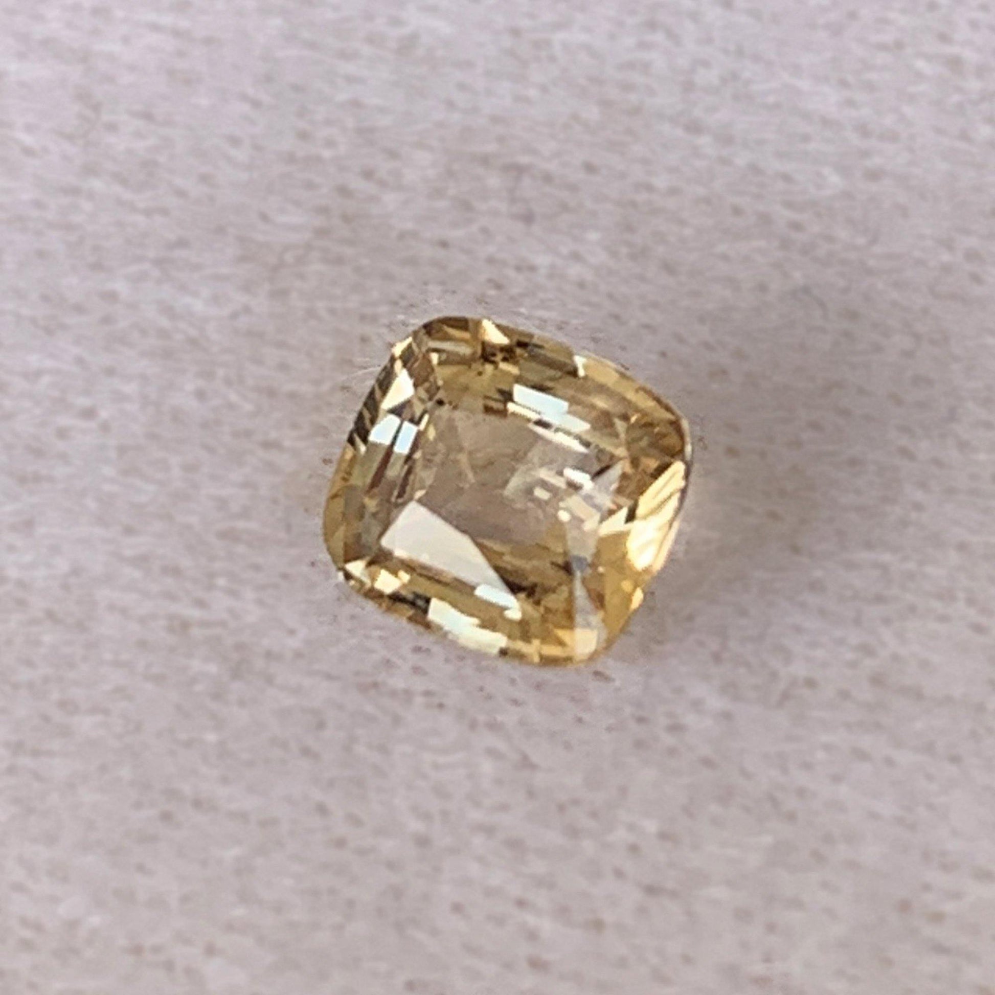 1.11CT Natural Peach Sapphire 