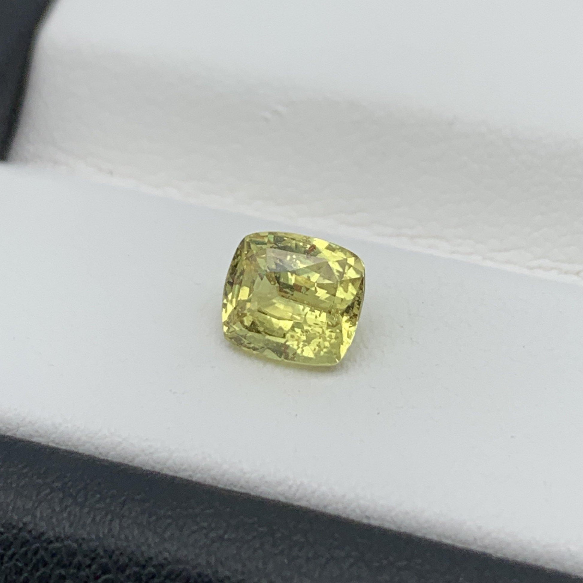 1.22CT Natural Green Sapphire 