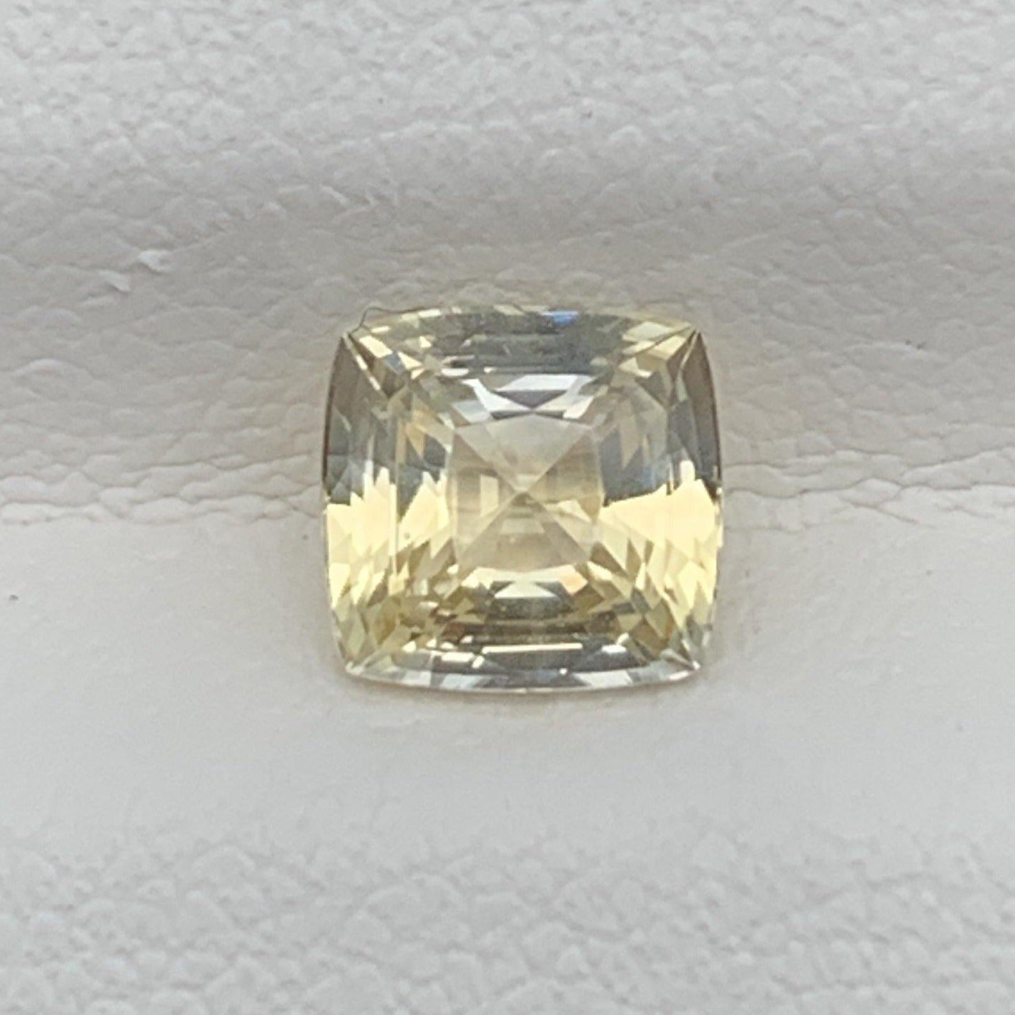 1.43CT Natural Yellow Sapphire 