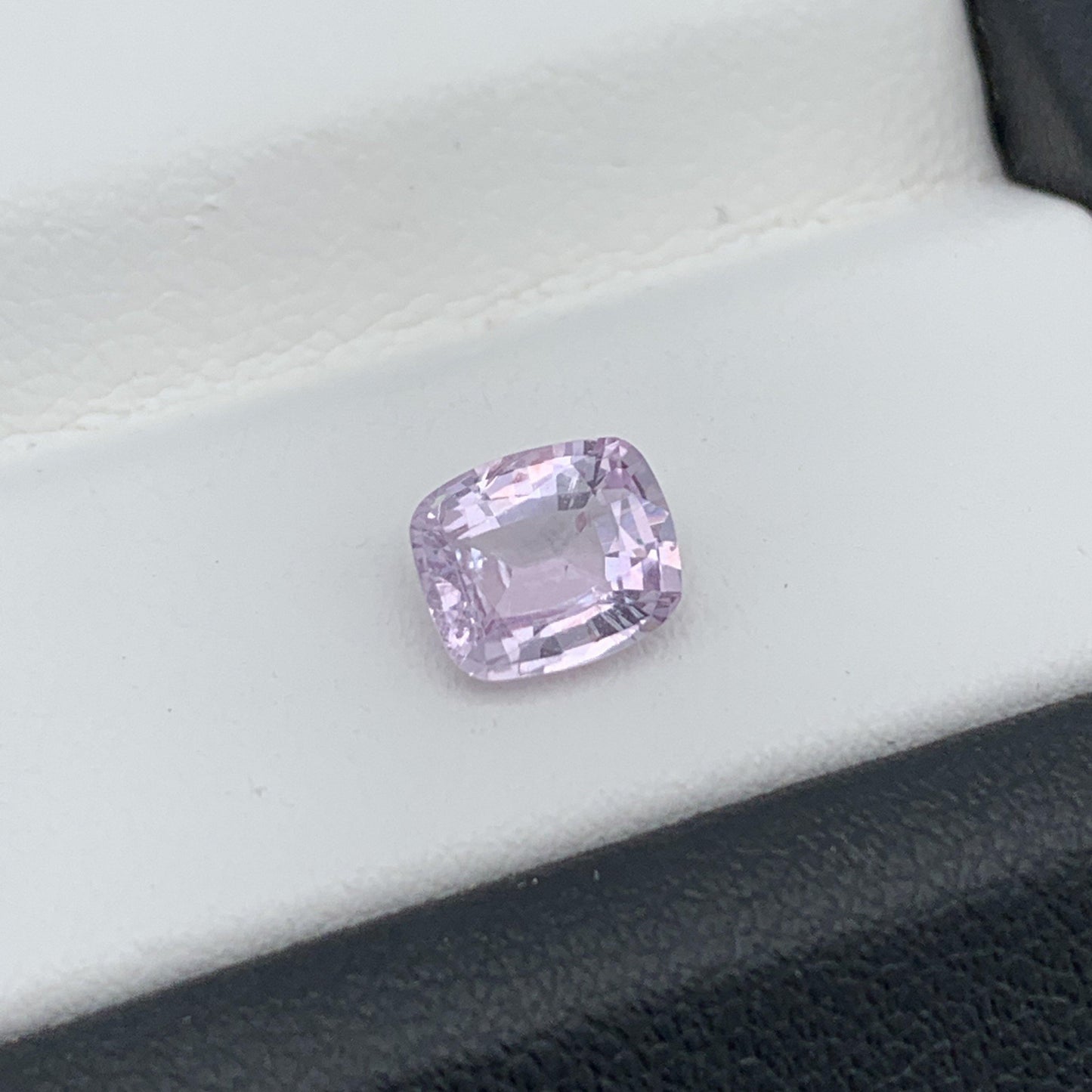 1.01CT Natural Pink Sapphire 