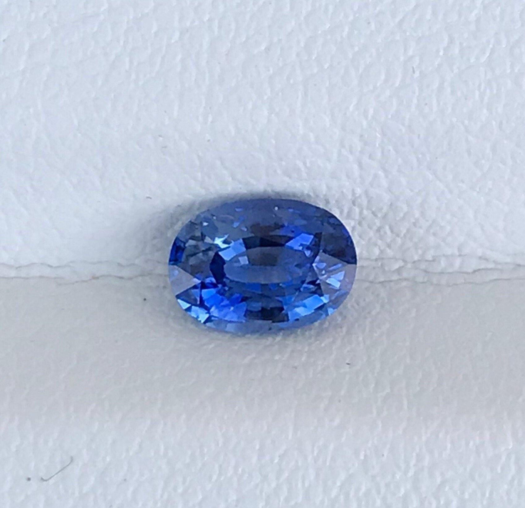 0.78CT Natural Blue Sapphire 