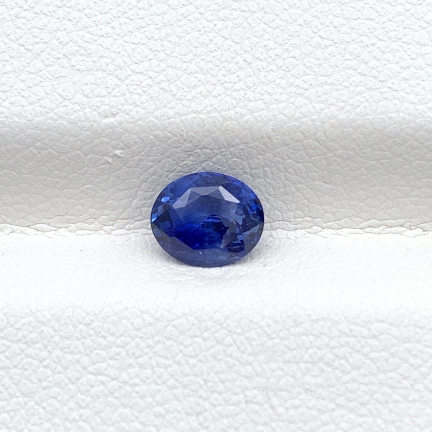 1.00CT Natural Blue Sapphire 