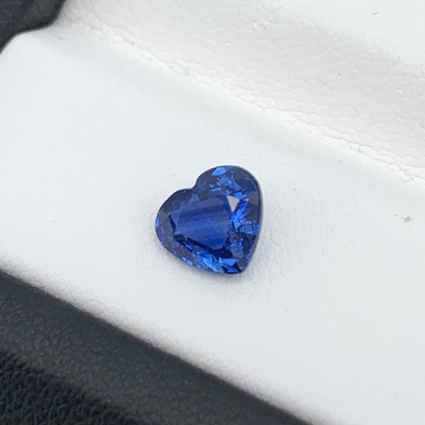 1.16CT Natural Blue Sapphire 