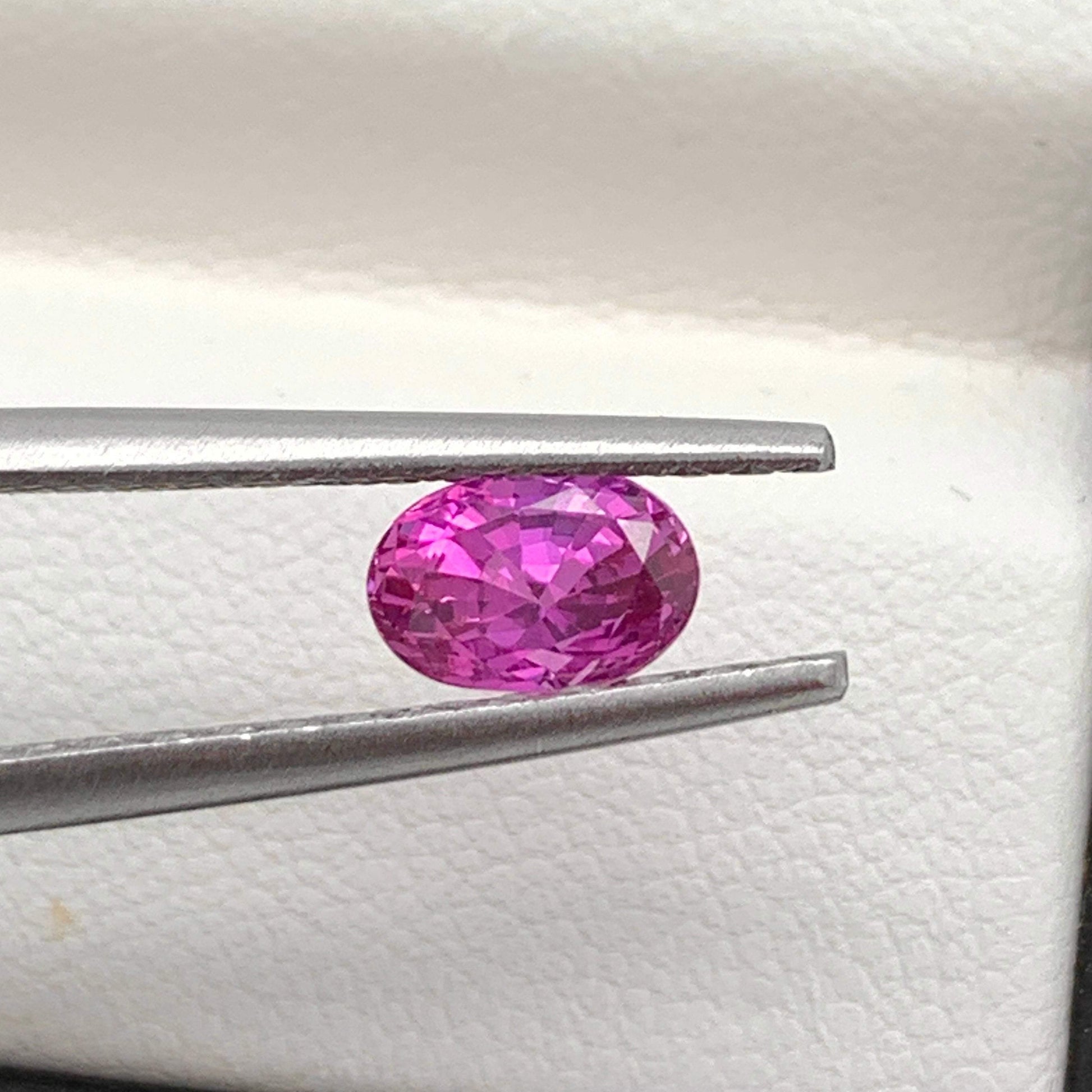 1.06CT Natural Pink Sapphire 