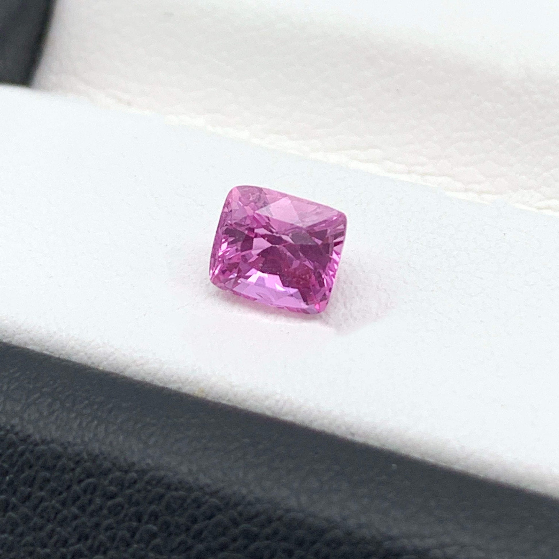 1.10CT Natural Pink Sapphire 