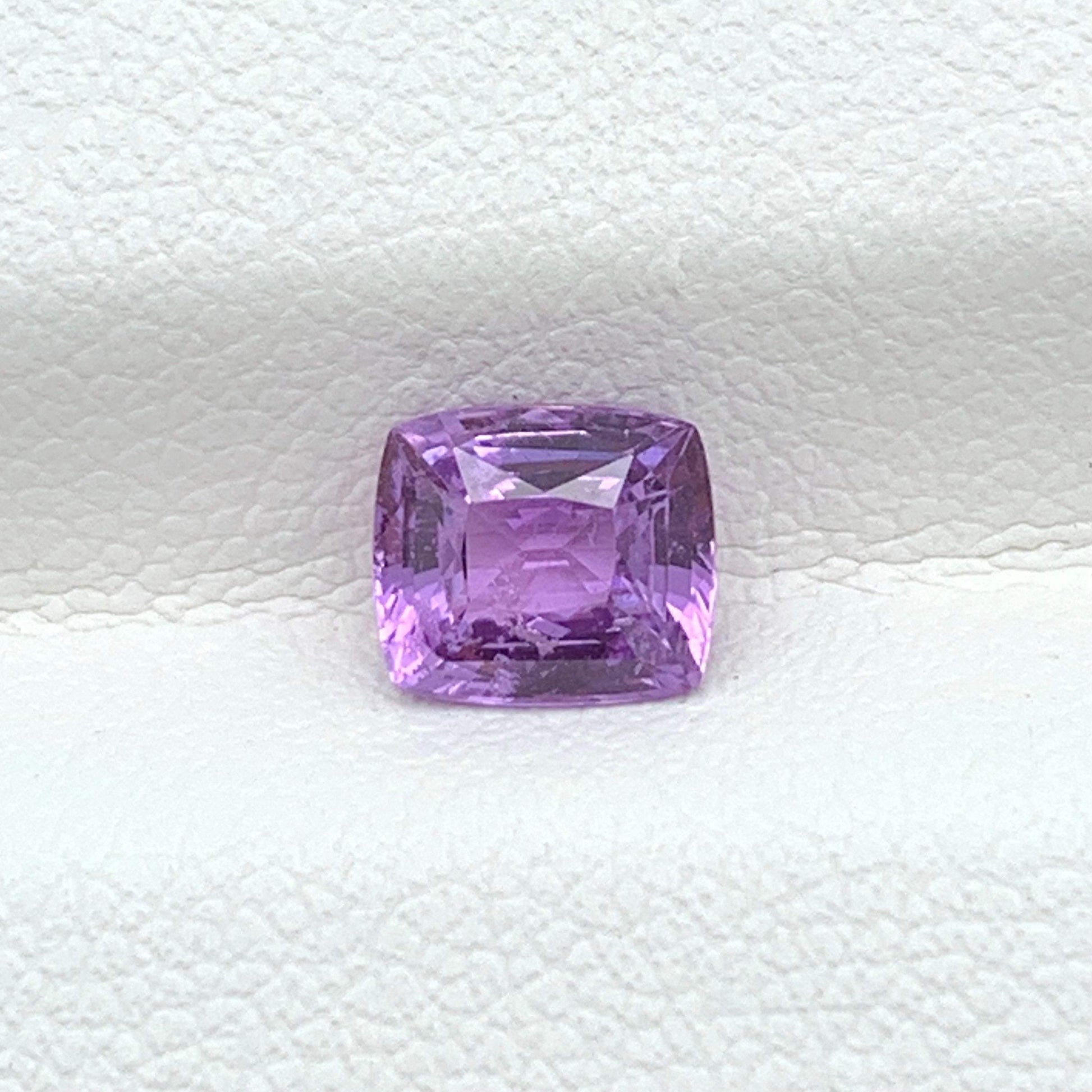 1.06CT Natural Violet Sapphire 