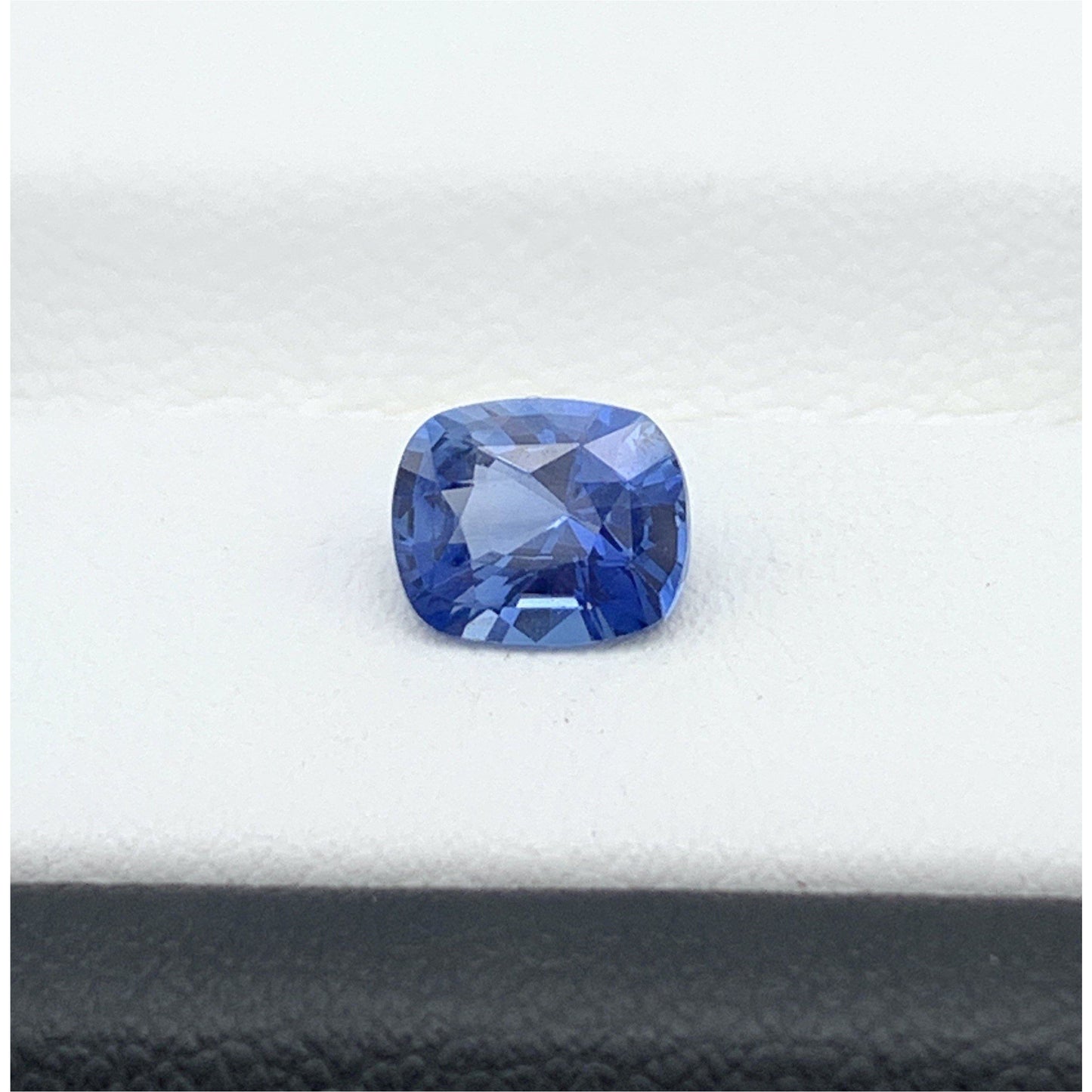 1.08CT Natural Blue Sapphire 