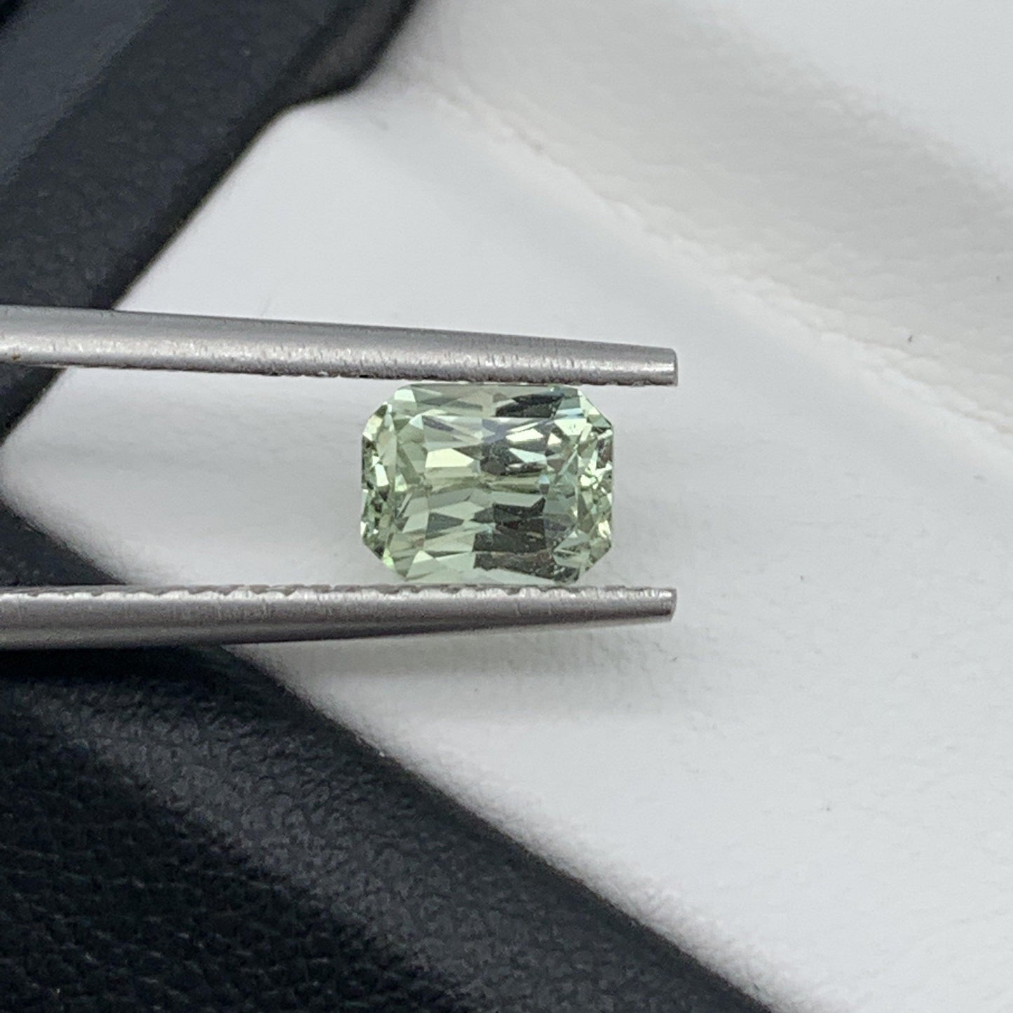1.31CT Natural Green Sapphire 