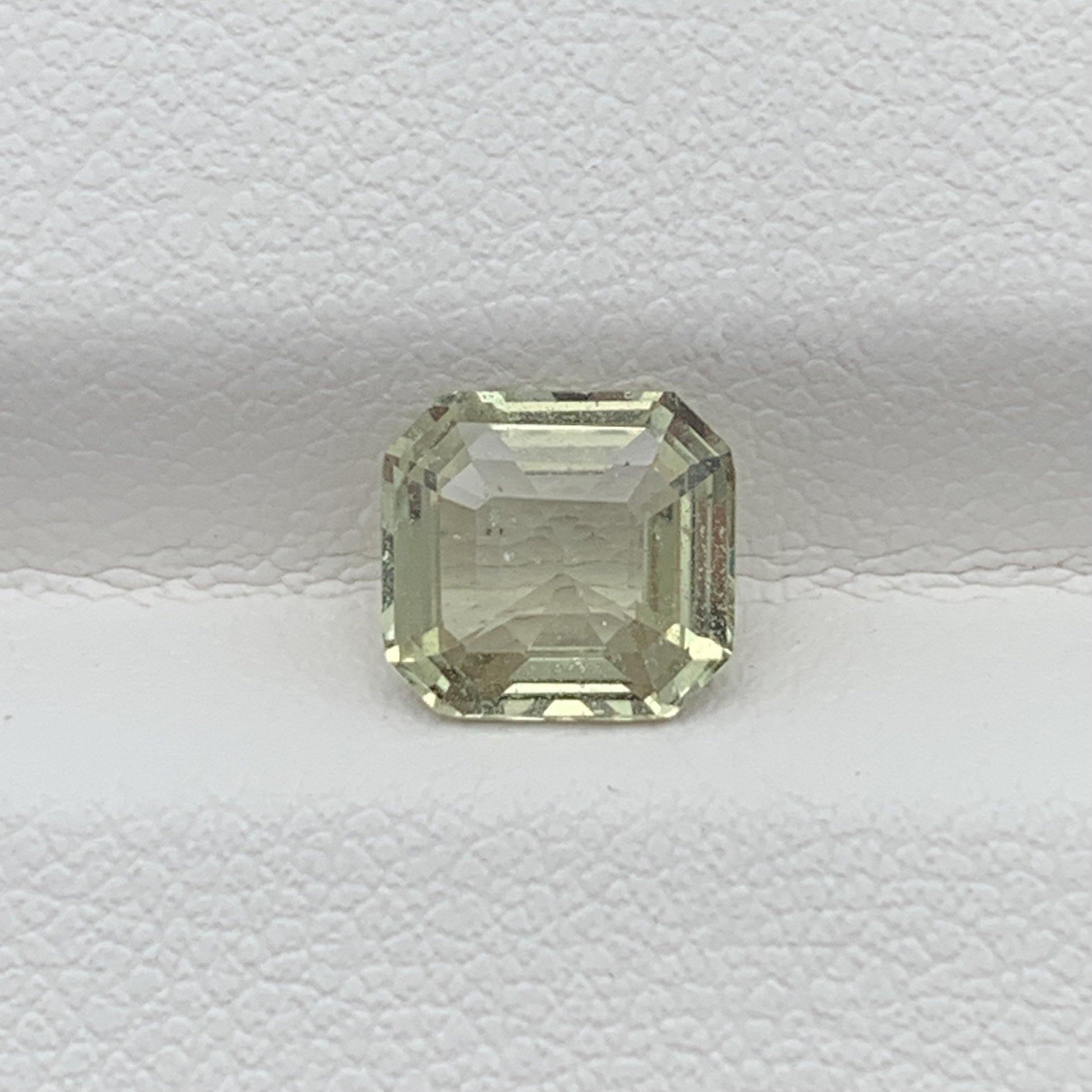 1.95CT Natural Green Sapphire 