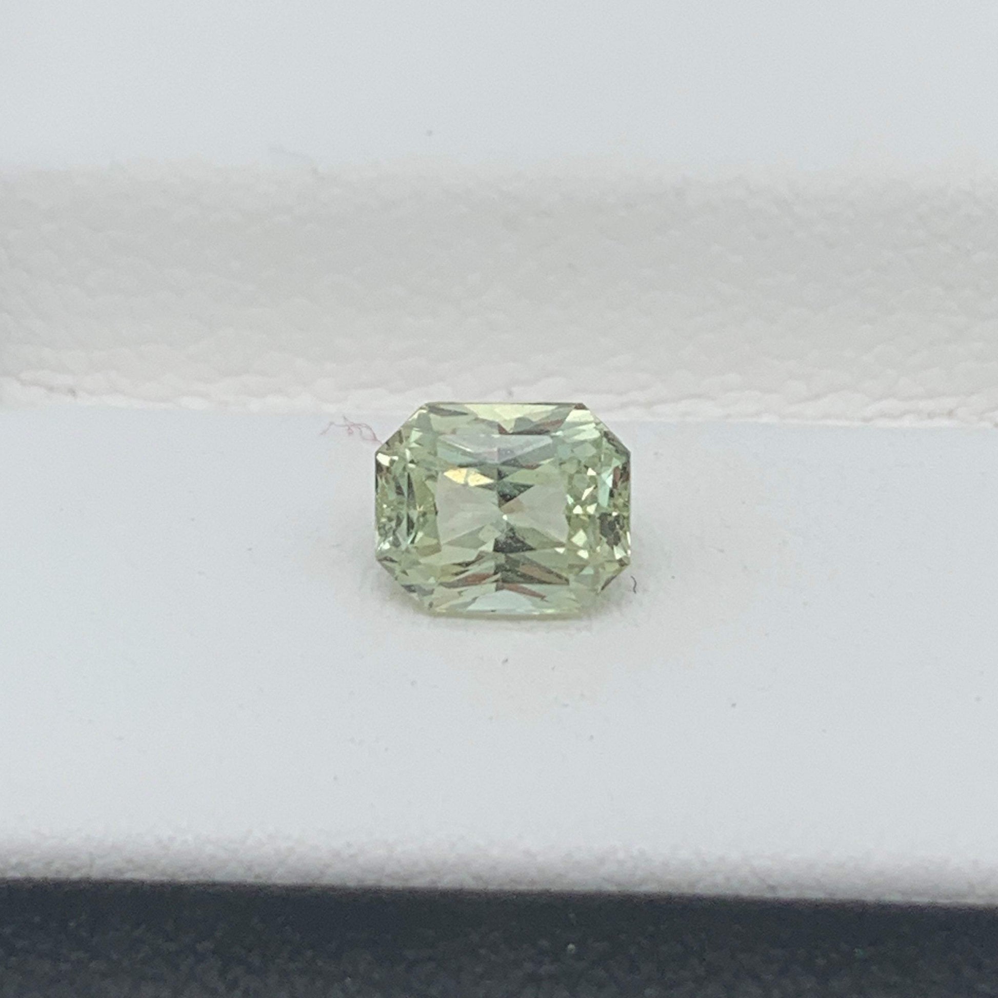 1.13CT Natural Green Sapphire 