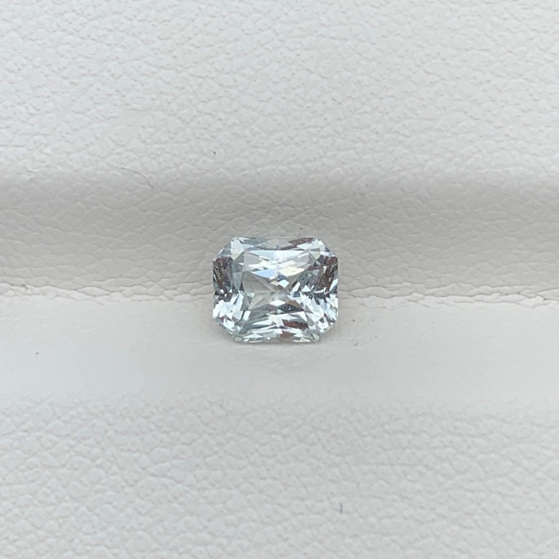 1.15CT Natural Green Sapphire 