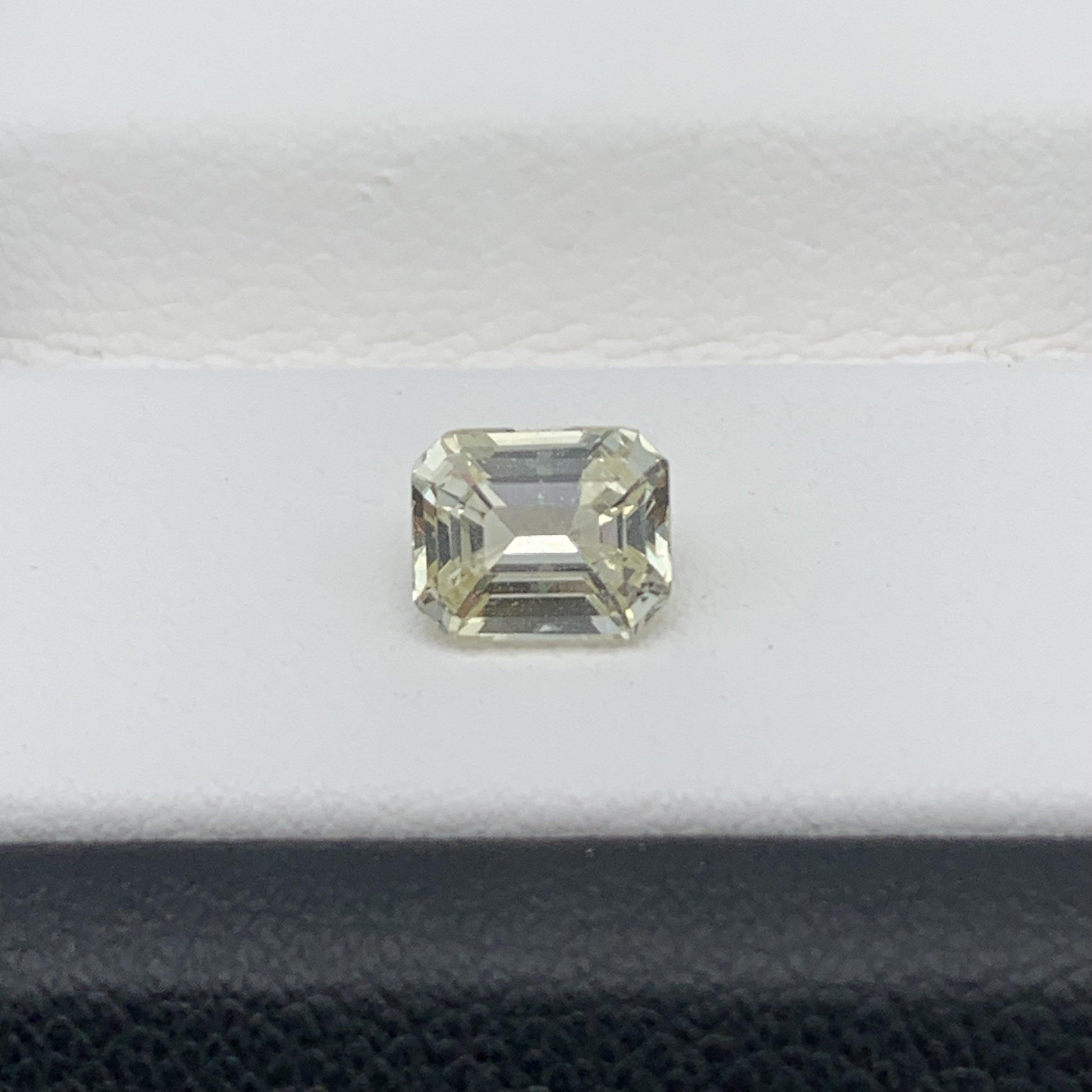 1.13CT Natural Yellow Sapphire 