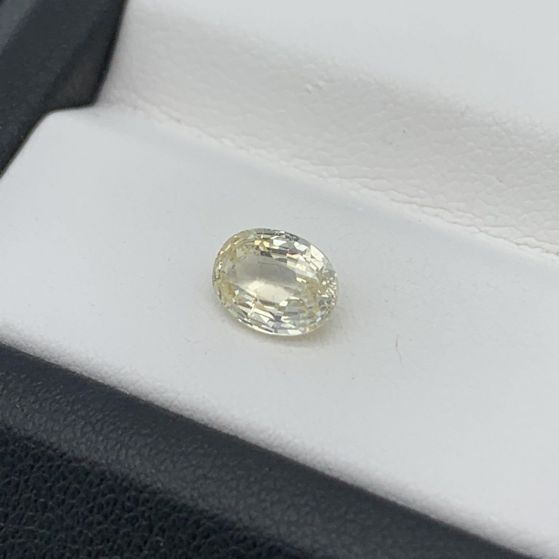 1.13CT Natural Yellow Sapphire 
