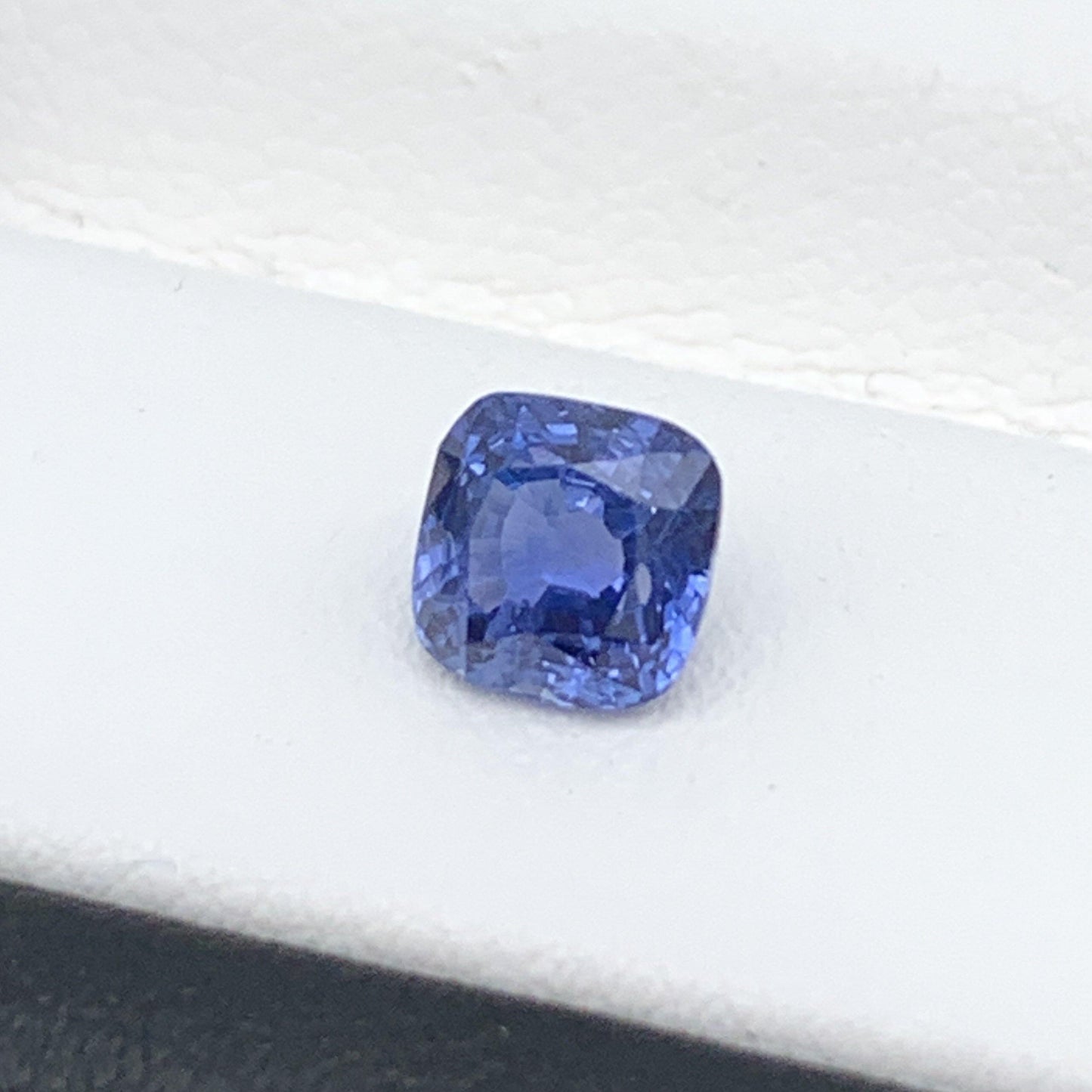 1.06CT Natural Blue Sapphire 