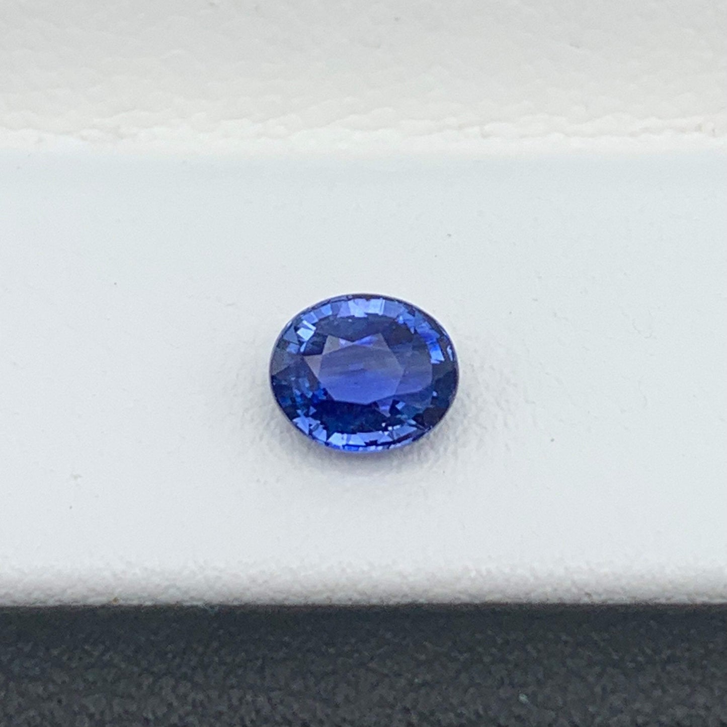 0.83CT Natural Blue Sapphire 