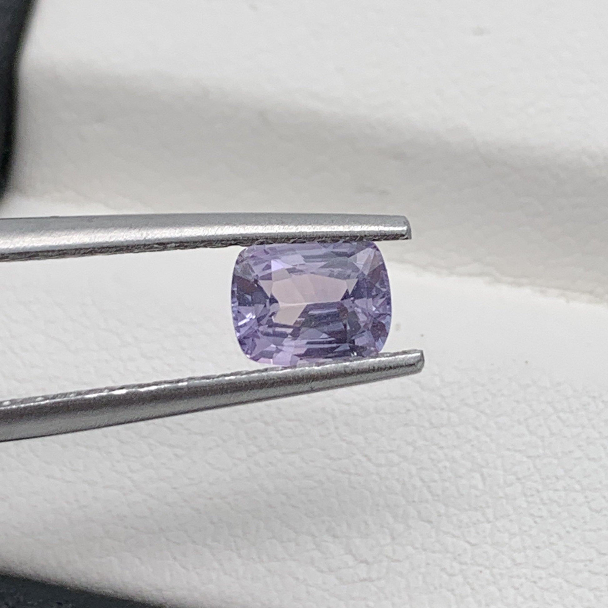 0.97CT Natural Violet Sapphire 