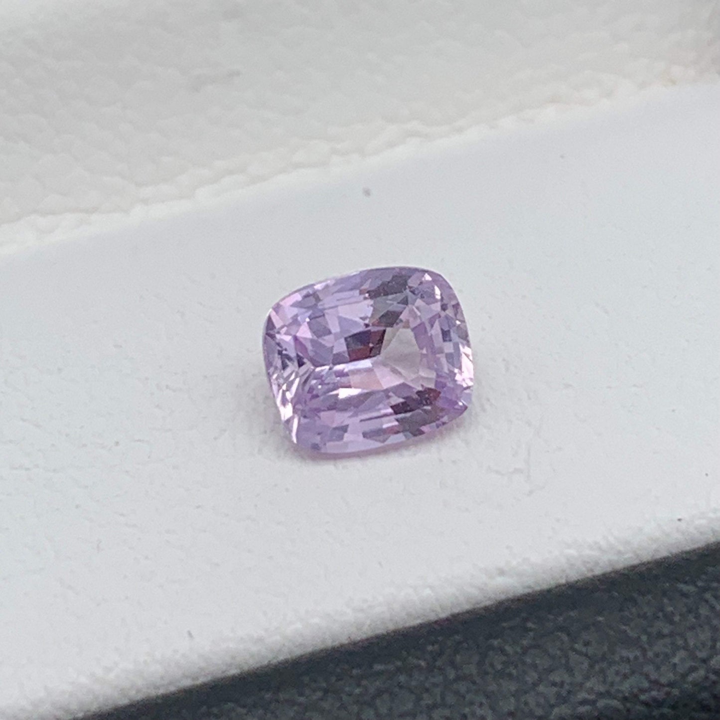 0.88CT Natural Violet Sapphire 