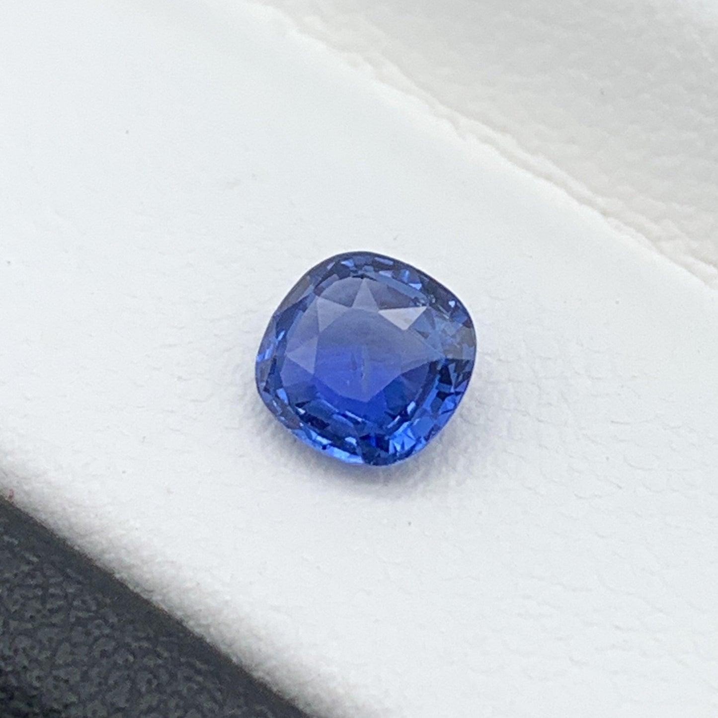 0.86CT Natural Blue Sapphire 