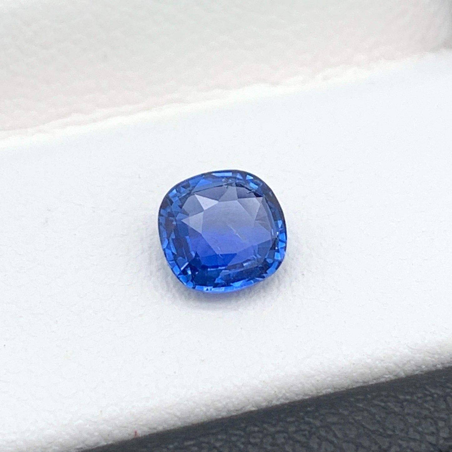 0.86CT Natural Blue Sapphire 