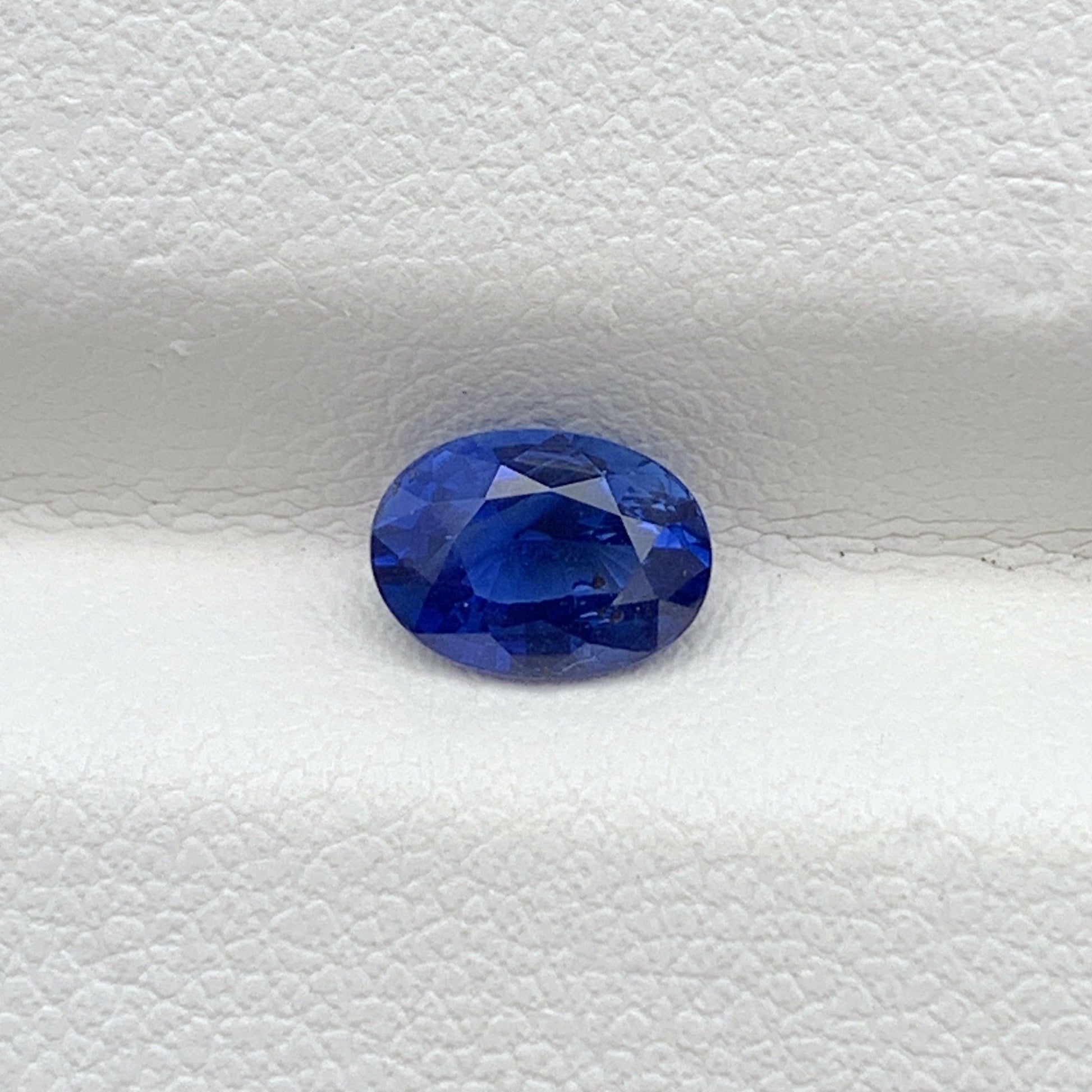 1.08CT Natural Blue Sapphire 