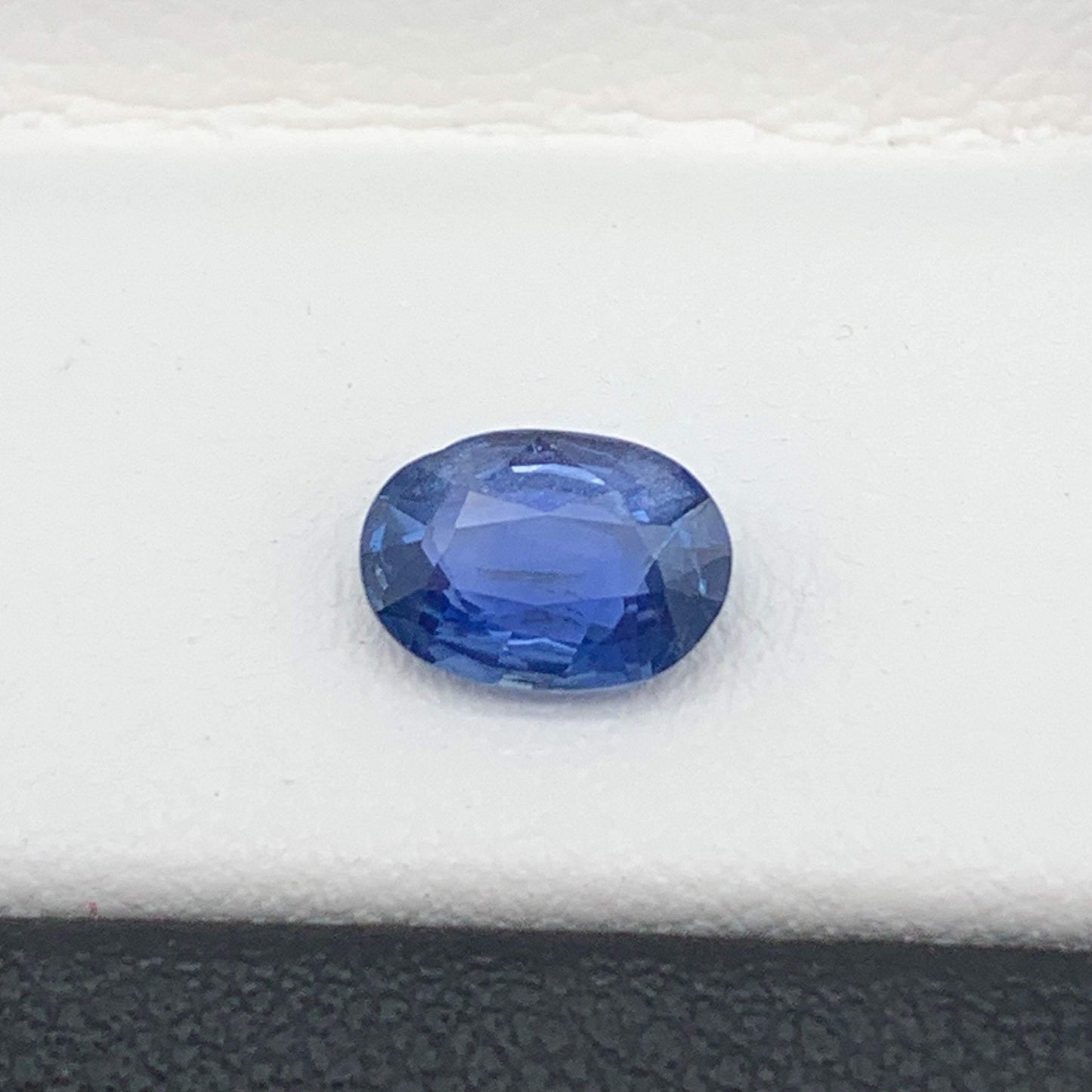 0.94CT Natural Blue Sapphire 