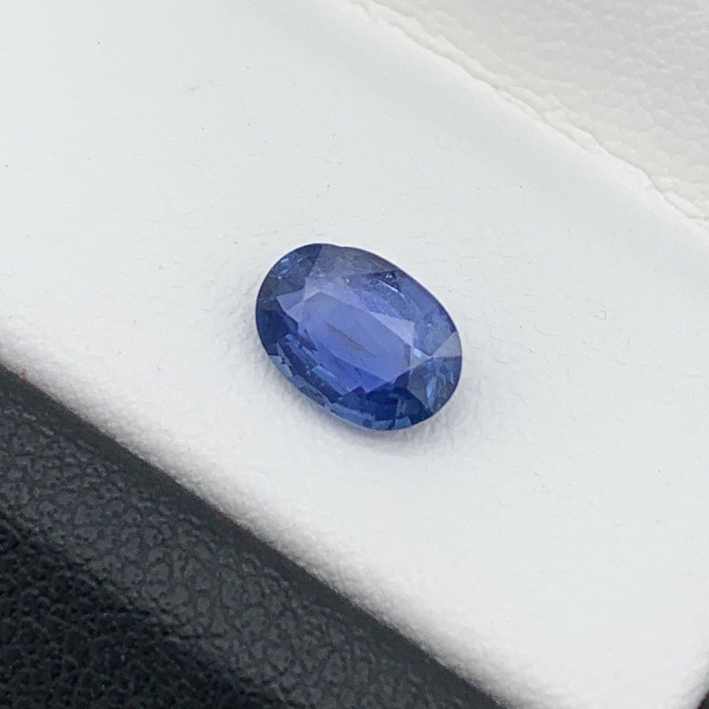 0.94CT Natural Blue Sapphire 