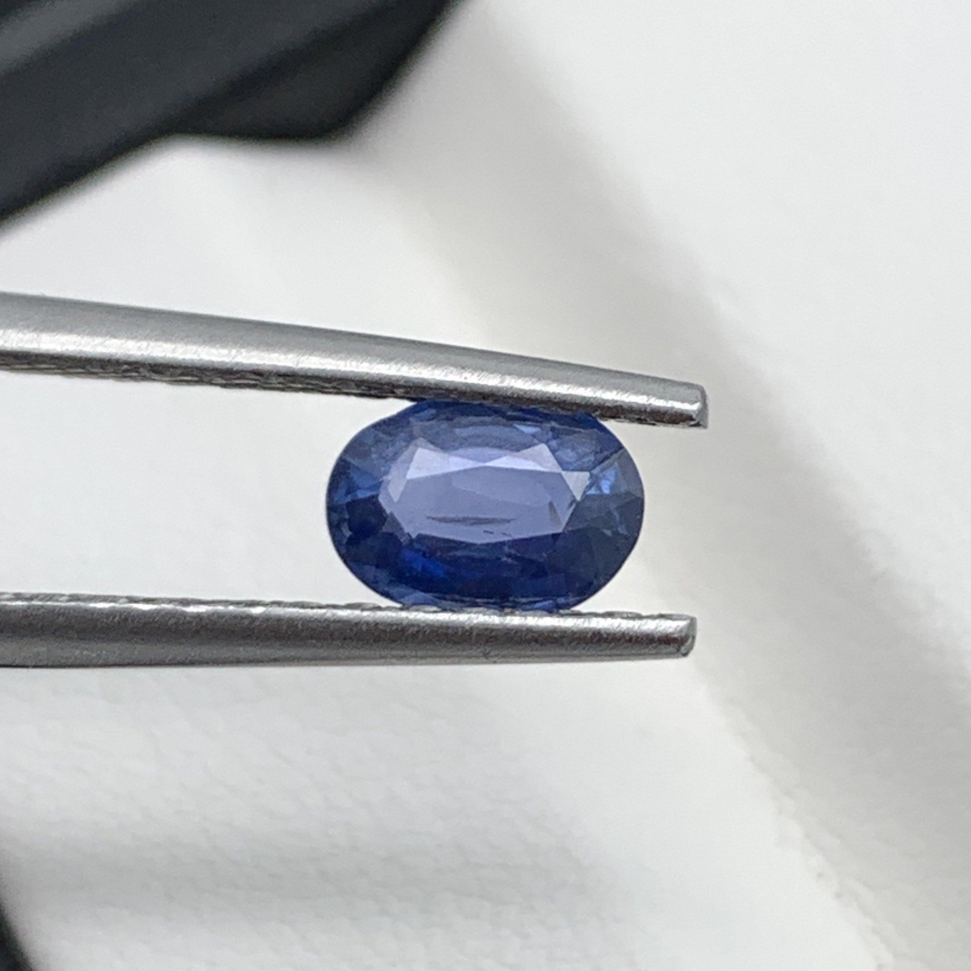 0.94CT Natural Blue Sapphire 
