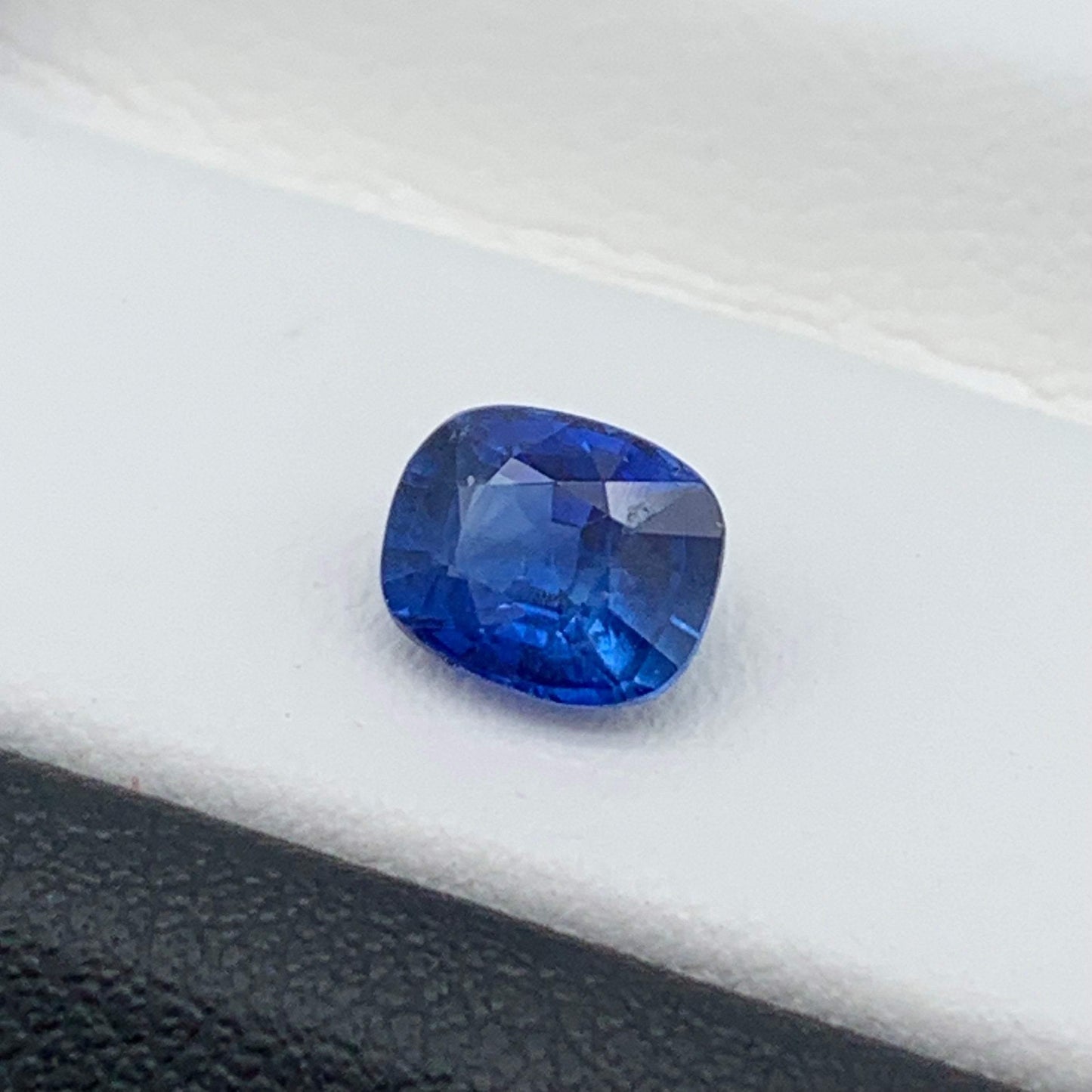 1.15CT Natural Blue Sapphire 