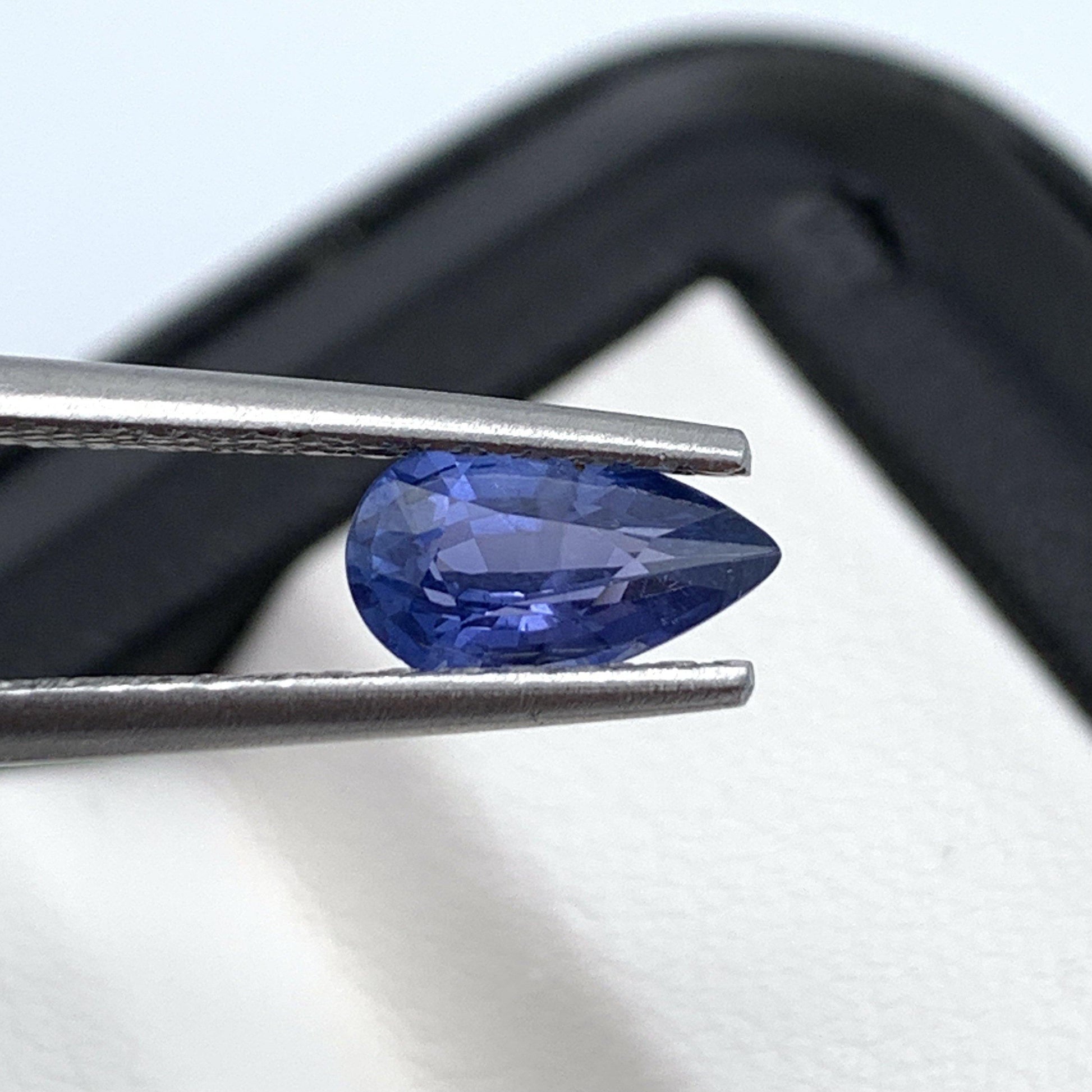 1.14CT Natural Blue Sapphire 