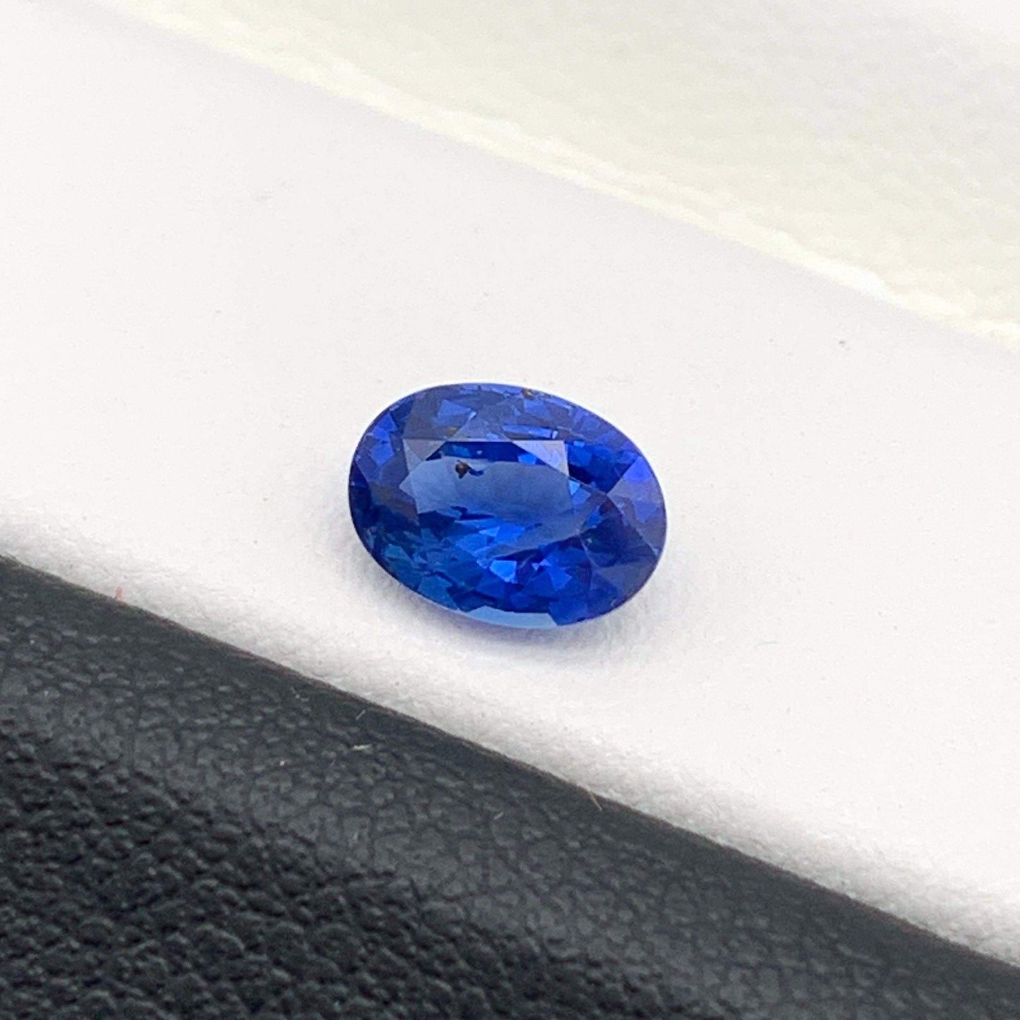 1.08CT Natural Blue Sapphire 