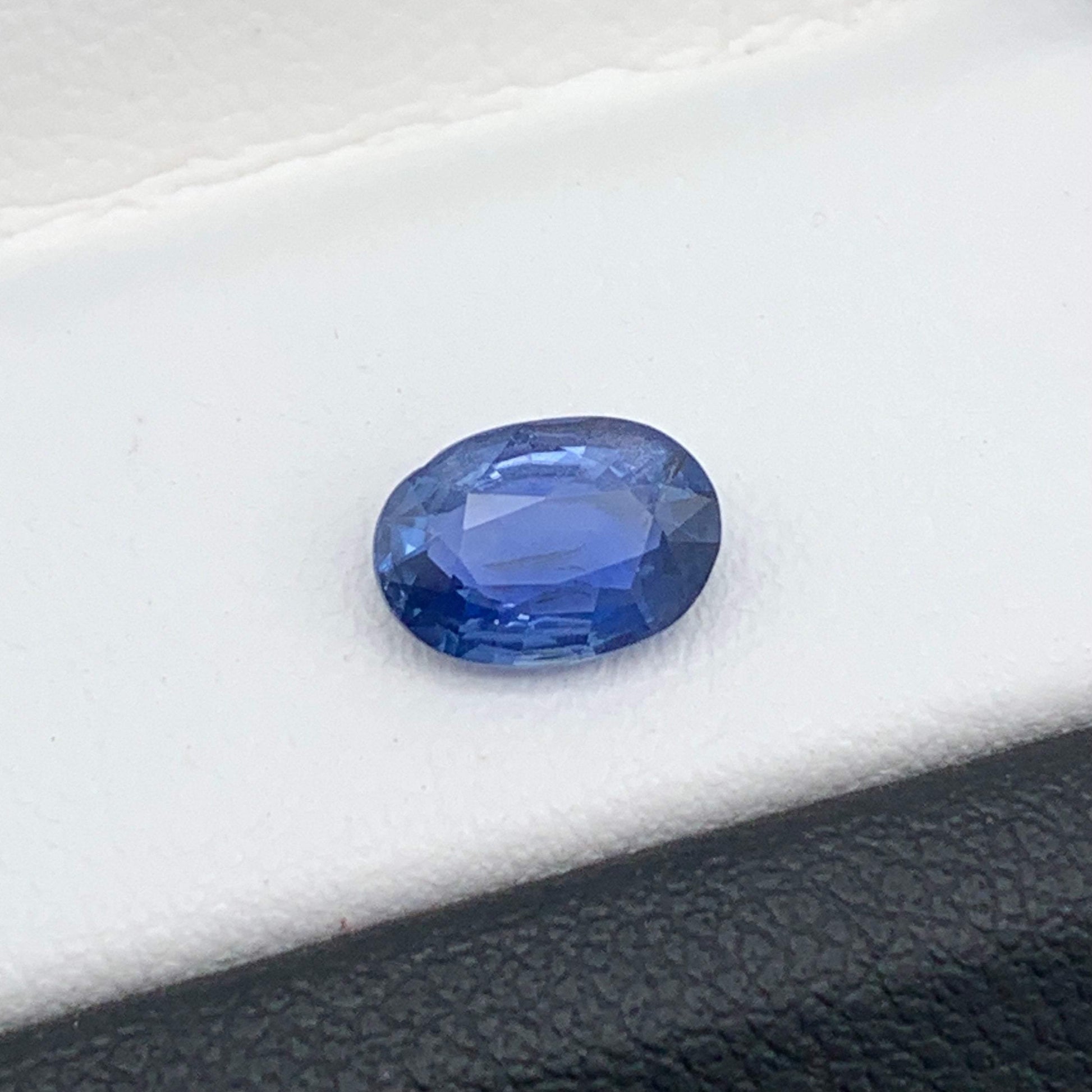 0.94CT Natural Blue Sapphire 